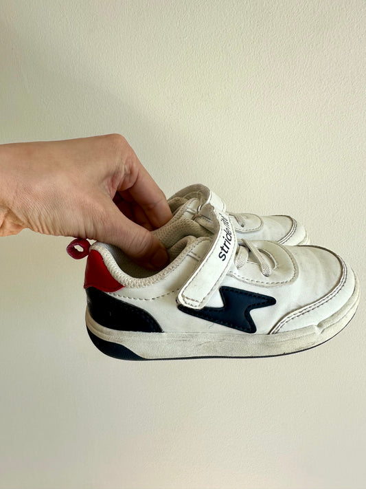 Stride Rite White Sneakers / Size 8M Toddler