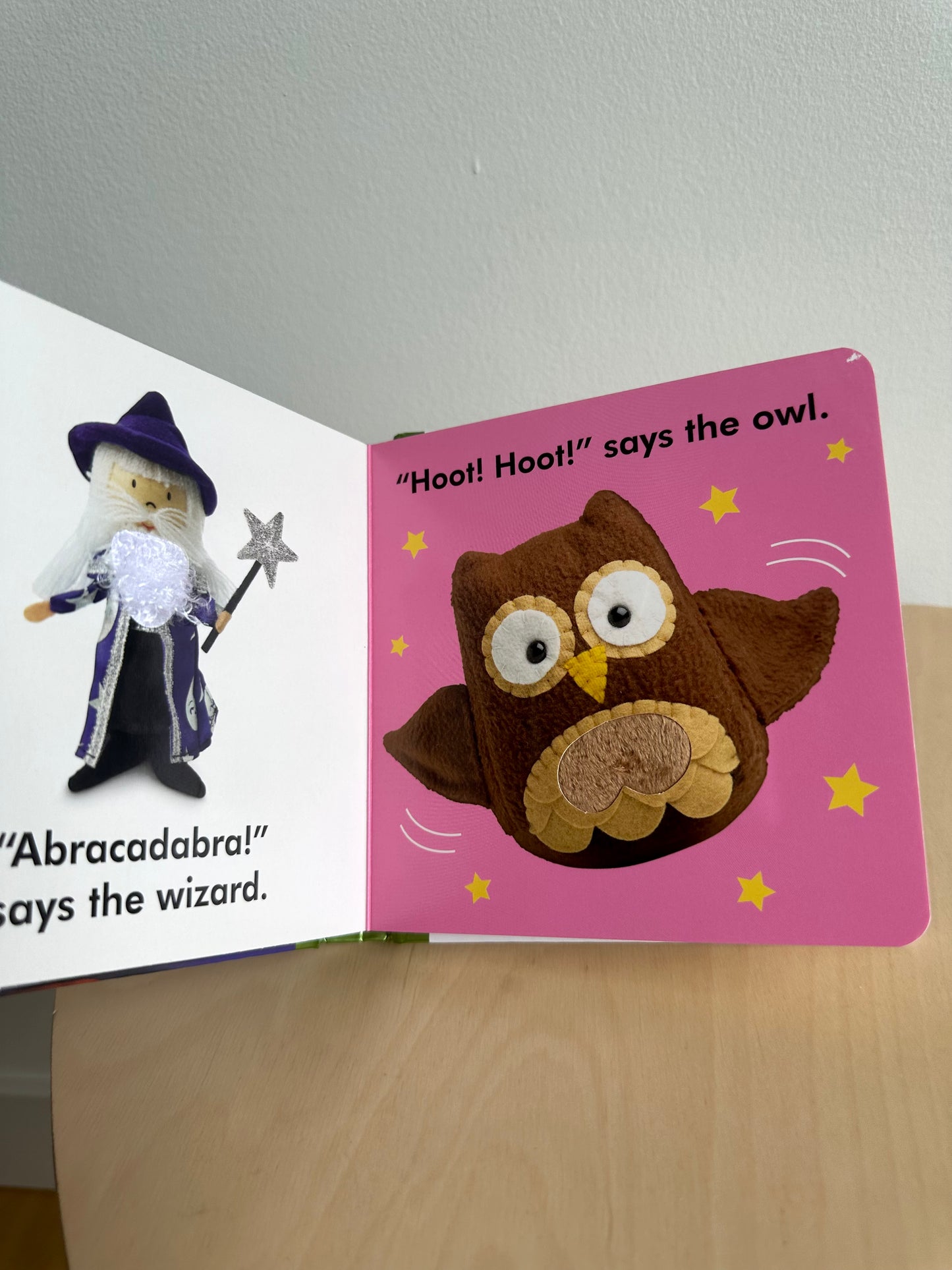 Halloween Touch + Feel Book / 0-2 years