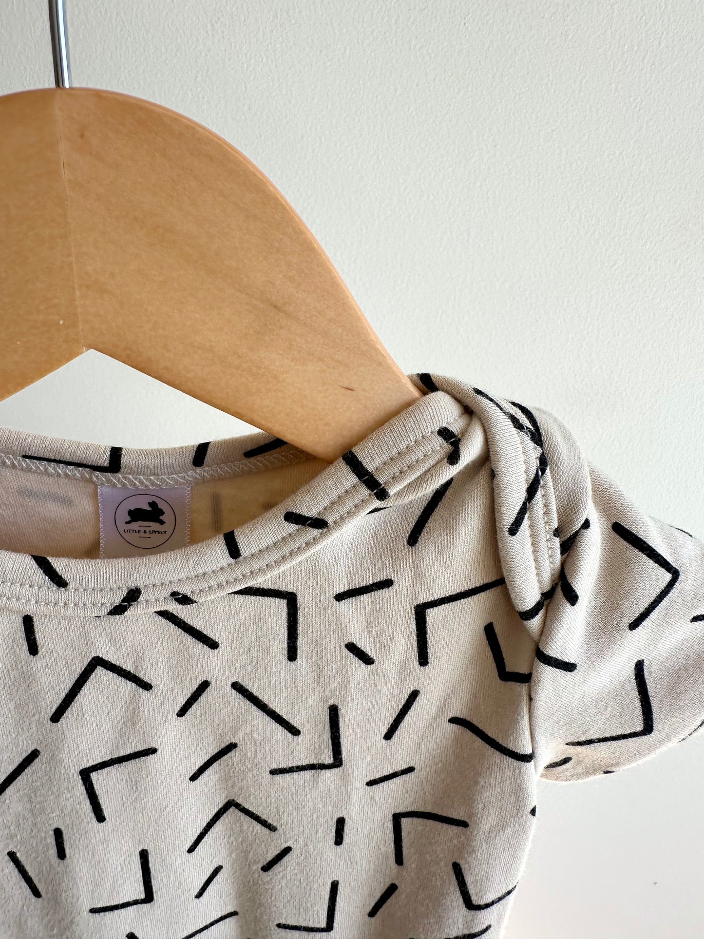 Little & Lively Bamboo Patterned Bodysuit / 6-12m