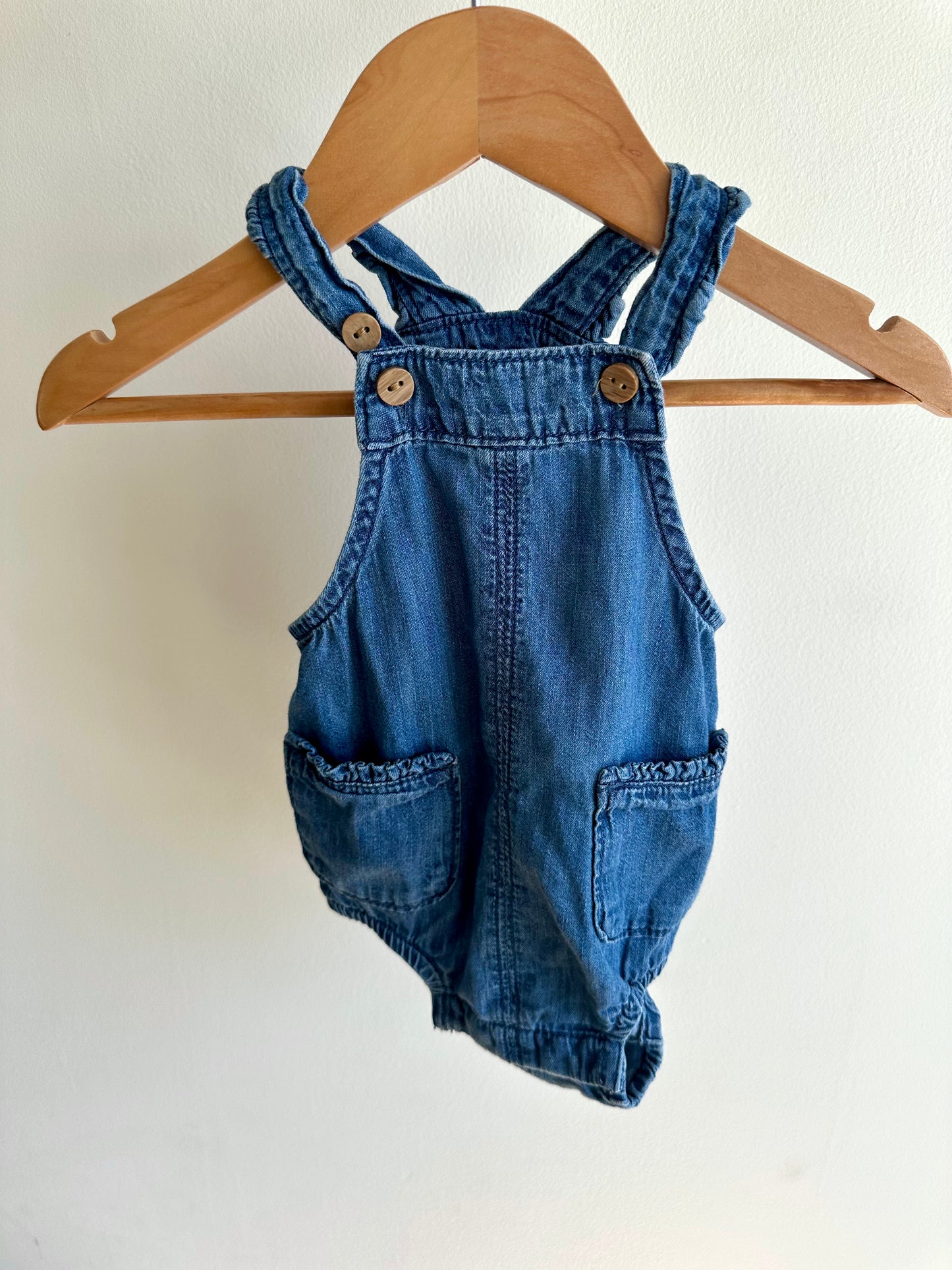 Gap Denim Bubble Romper / 3-6m