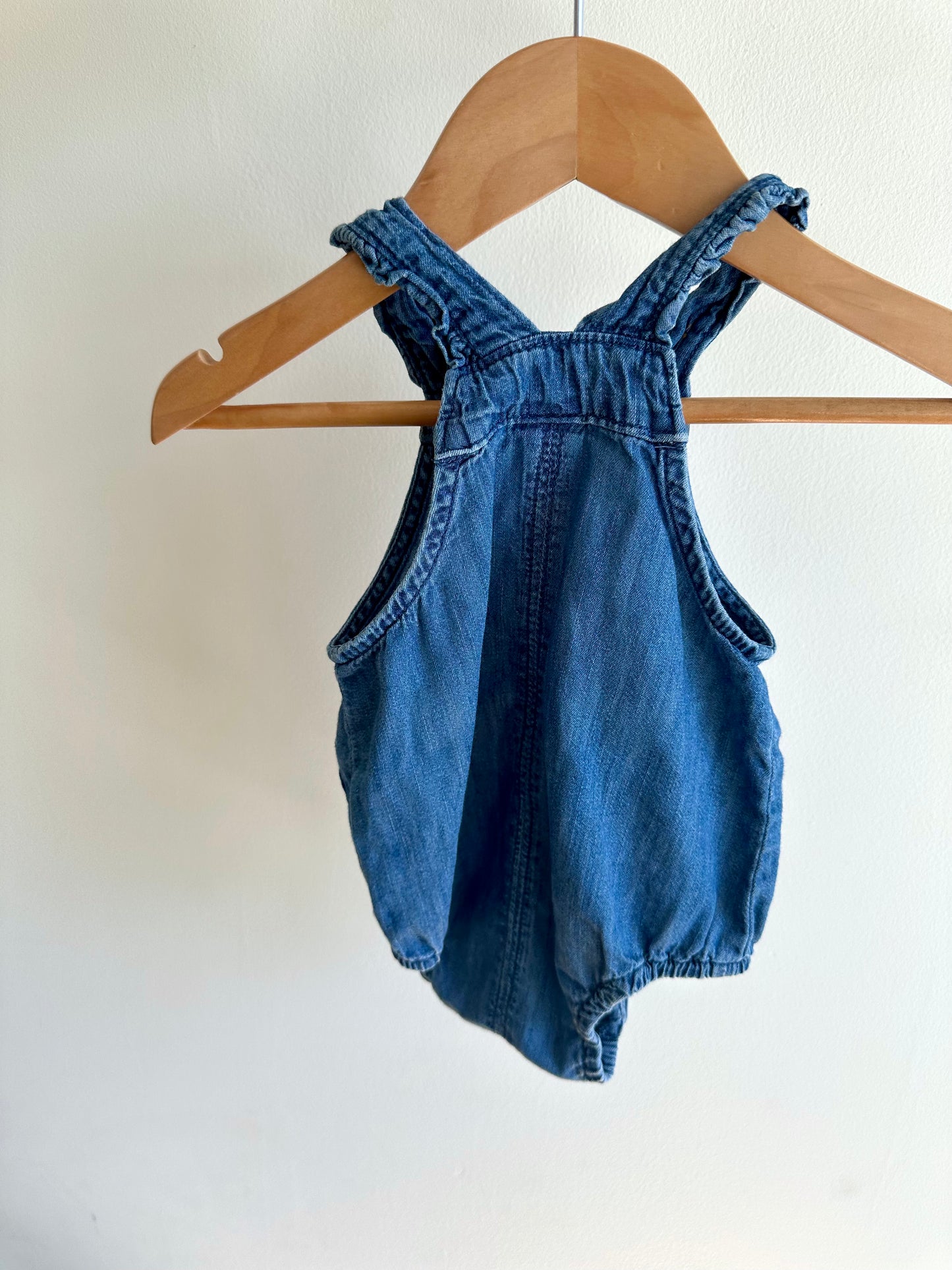 Gap Denim Bubble Romper / 3-6m