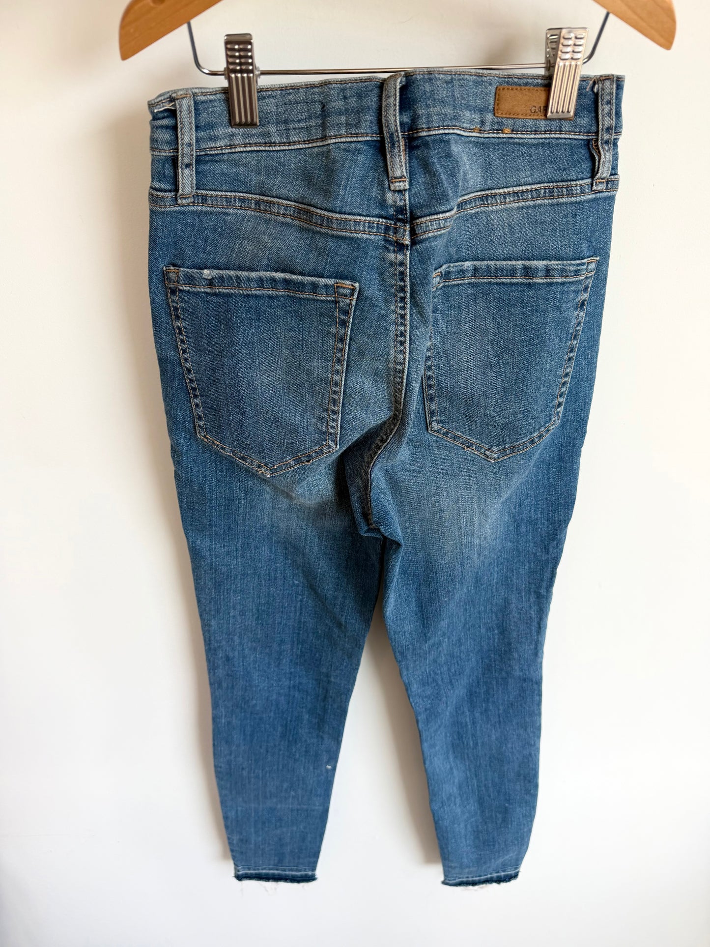 Garage Distressed Skinny Jeans / Size 3 (size 12 years?)