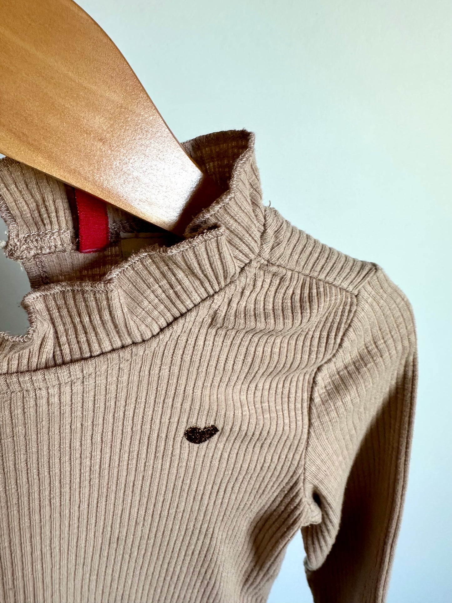 Tan Ruffle Neck Long Sleeve Top / 4T