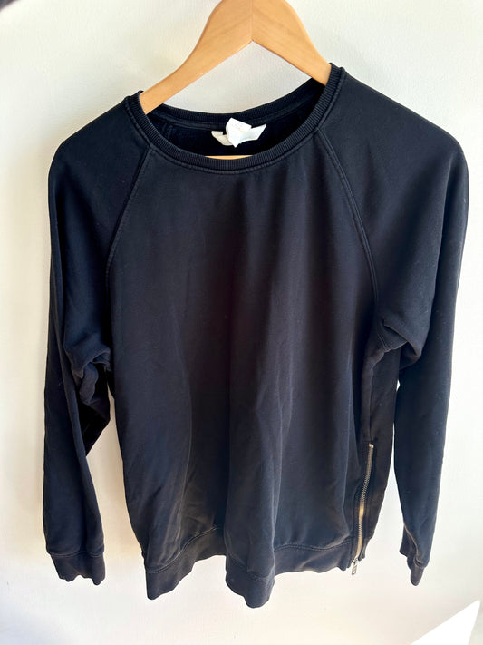 H&M Black Maternity Sweater / Medium