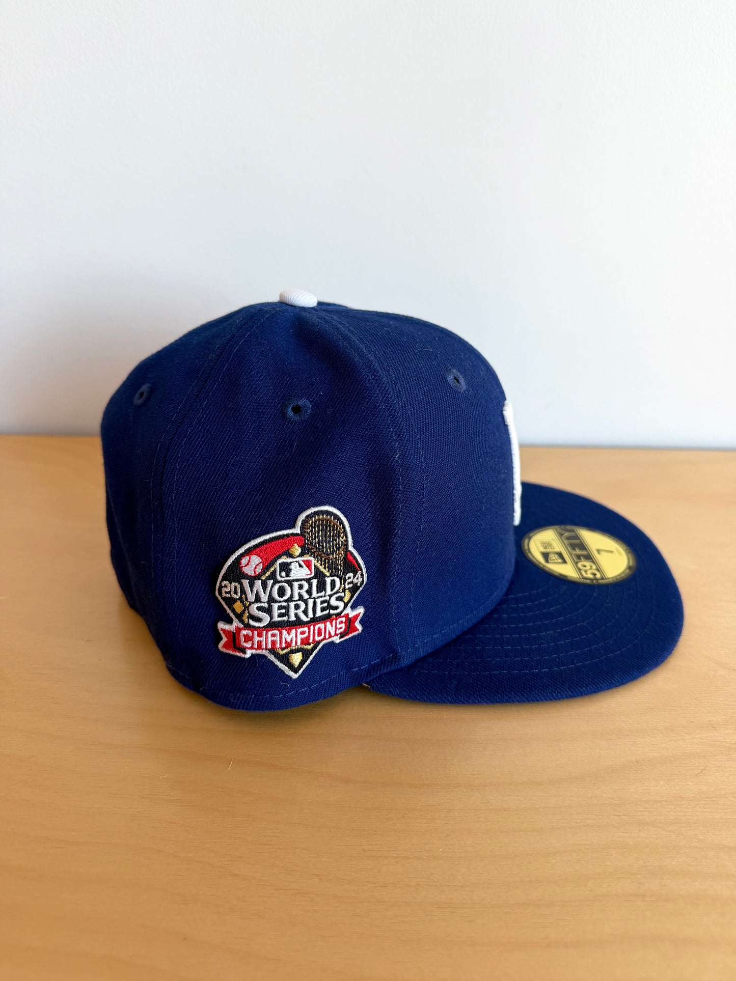 LA Dodgers World Series New Era Cap / Size 7 (55.8cm)