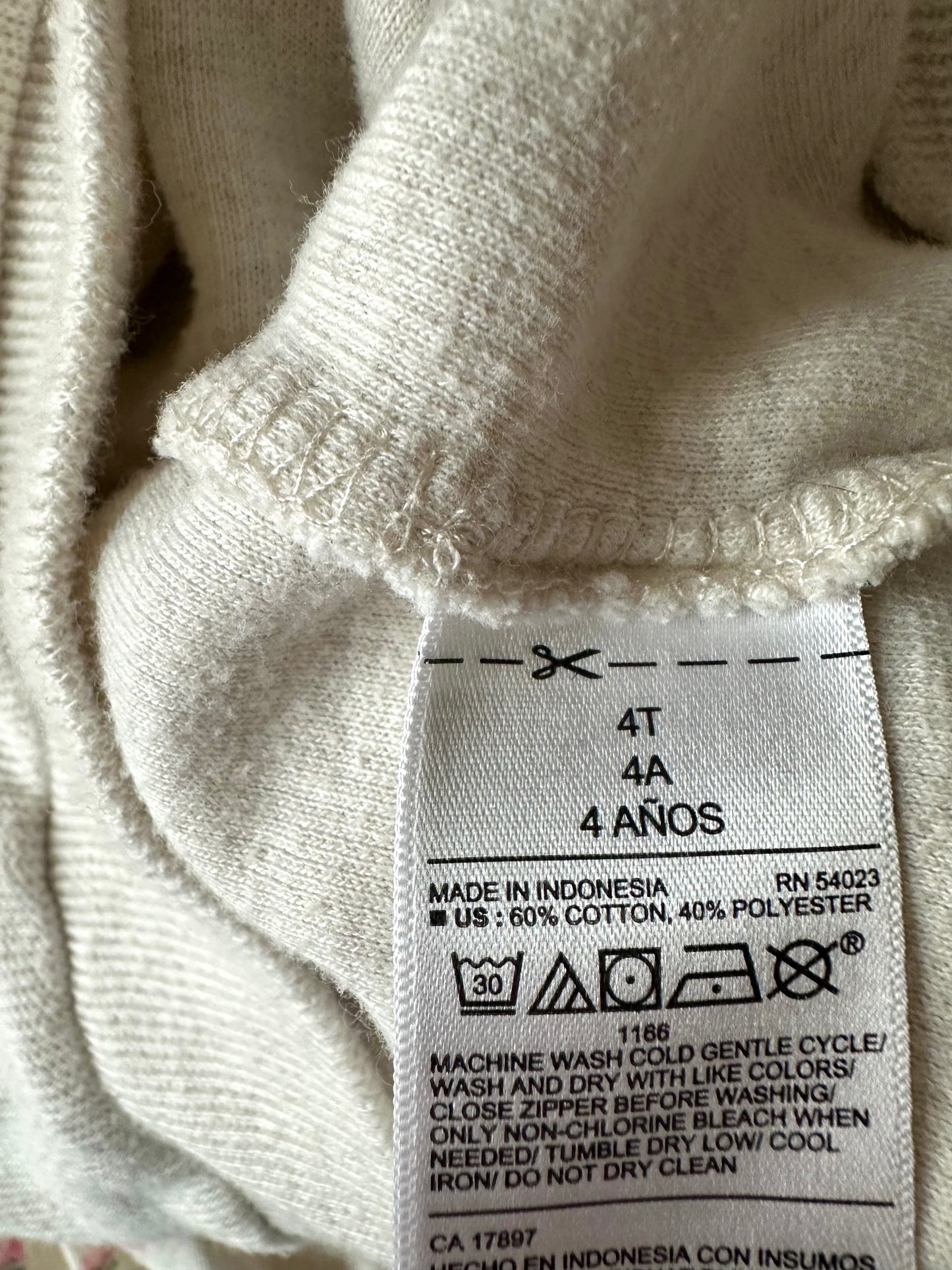 Cream Half Zip Sweater / 3T