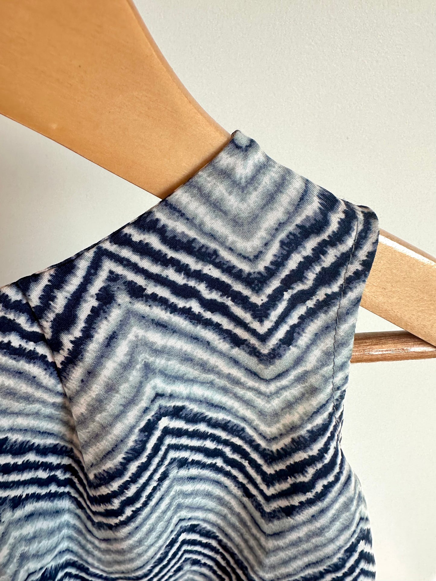 Blue Chevron Tank Top / 4T