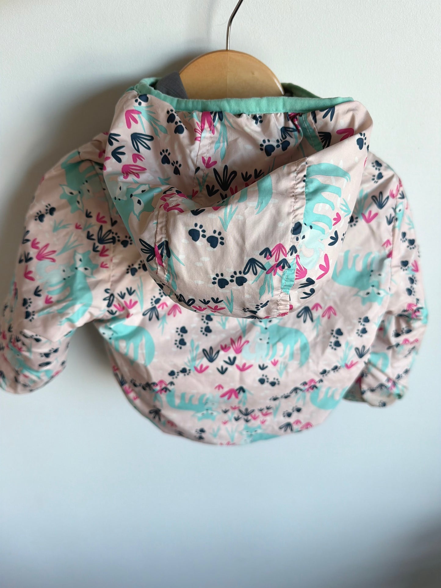 The North Face Fox and Pink Reversible Jacket / 6-12m?