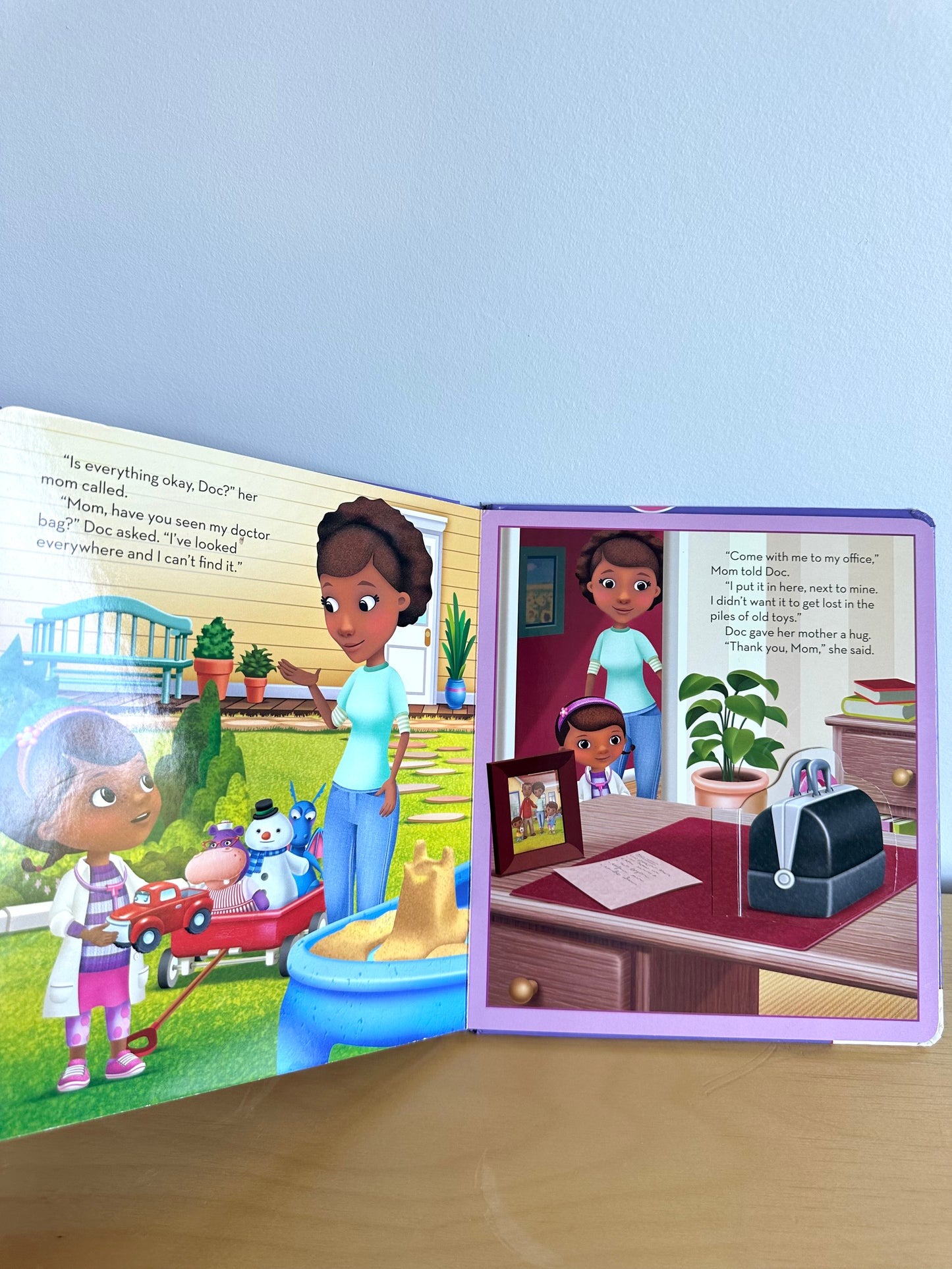 Doctor Carry Along Play Board Book / 1-4 years