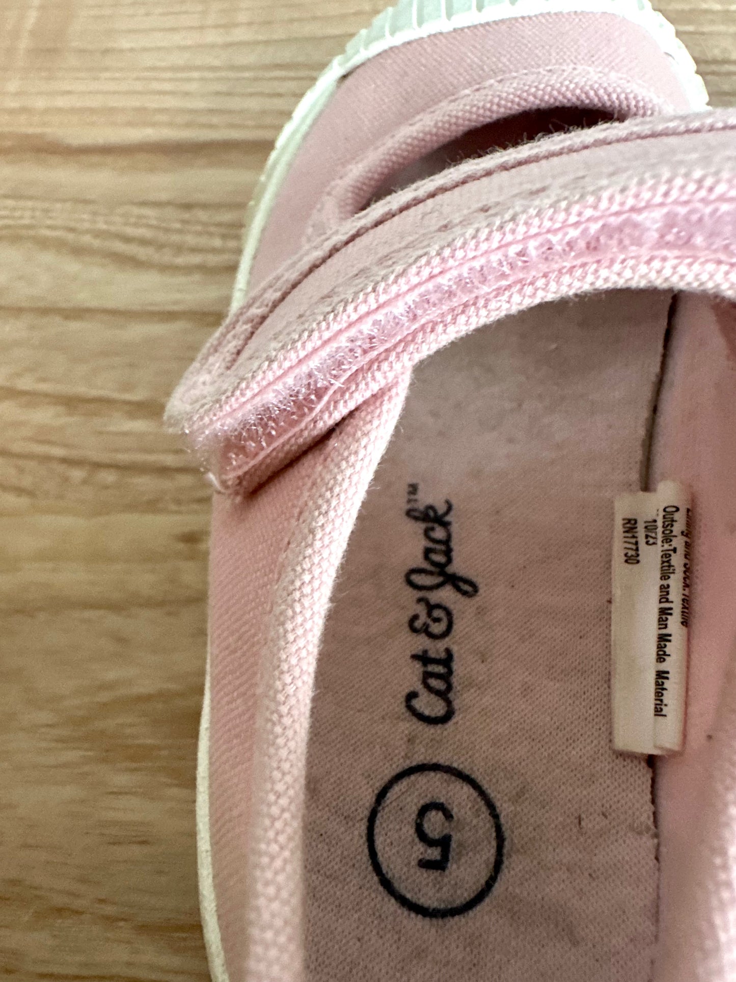 Pink Velcro Strap Shoes / Size 5 Toddler