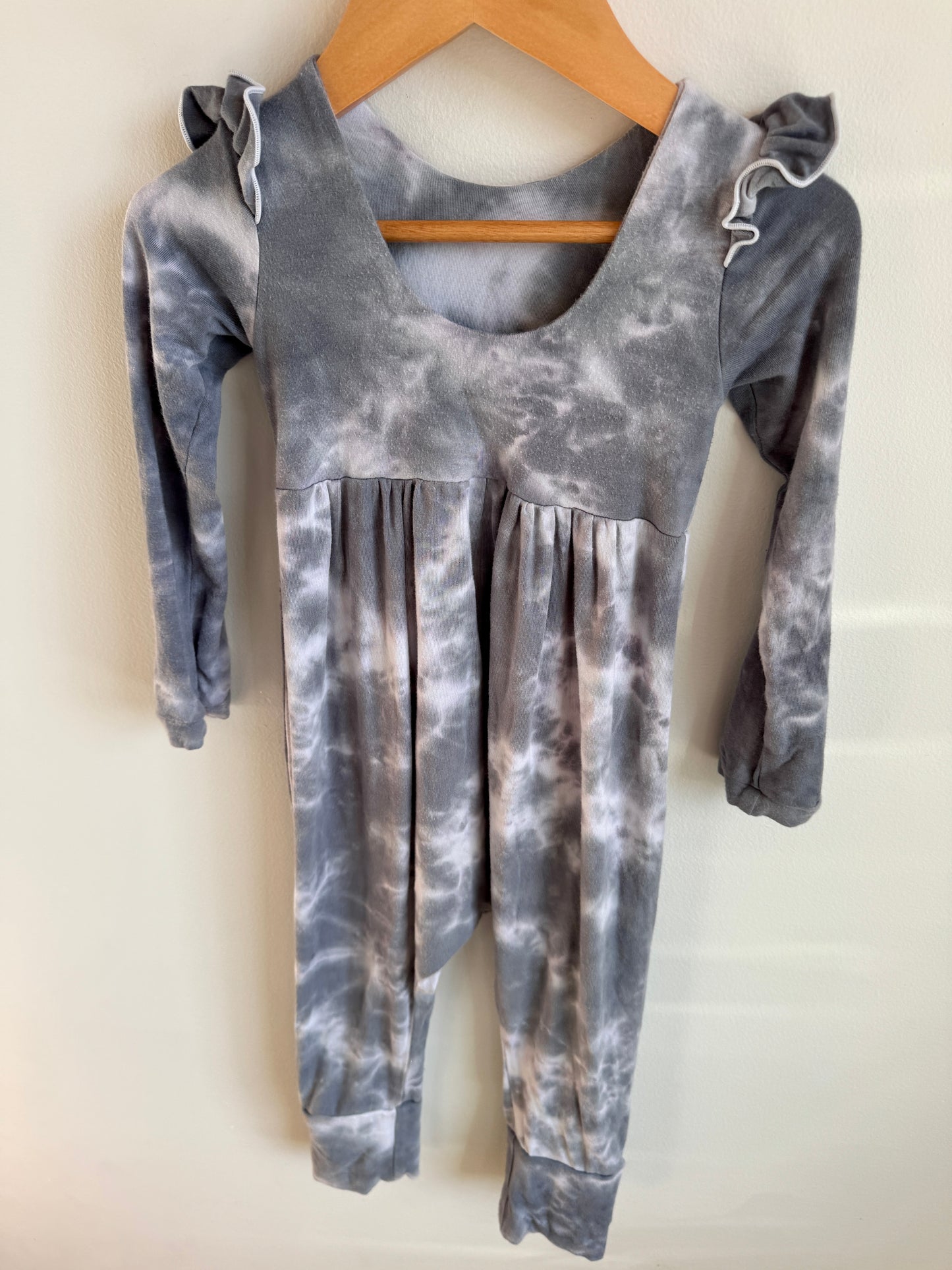Bella's Babes Bamboo Ruffle Jumpsuit / 3T