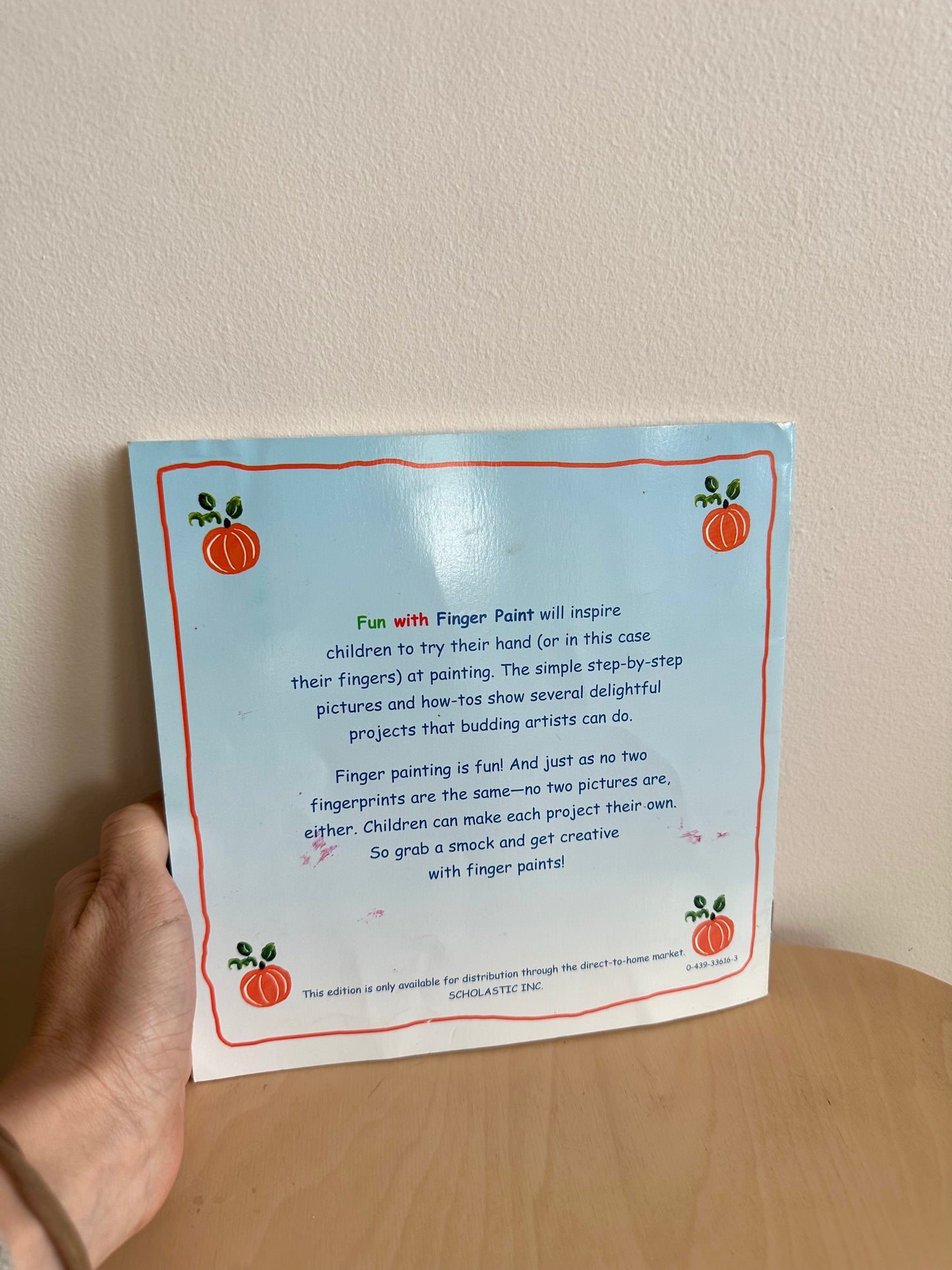 Finger Painting Book / 3-7 years