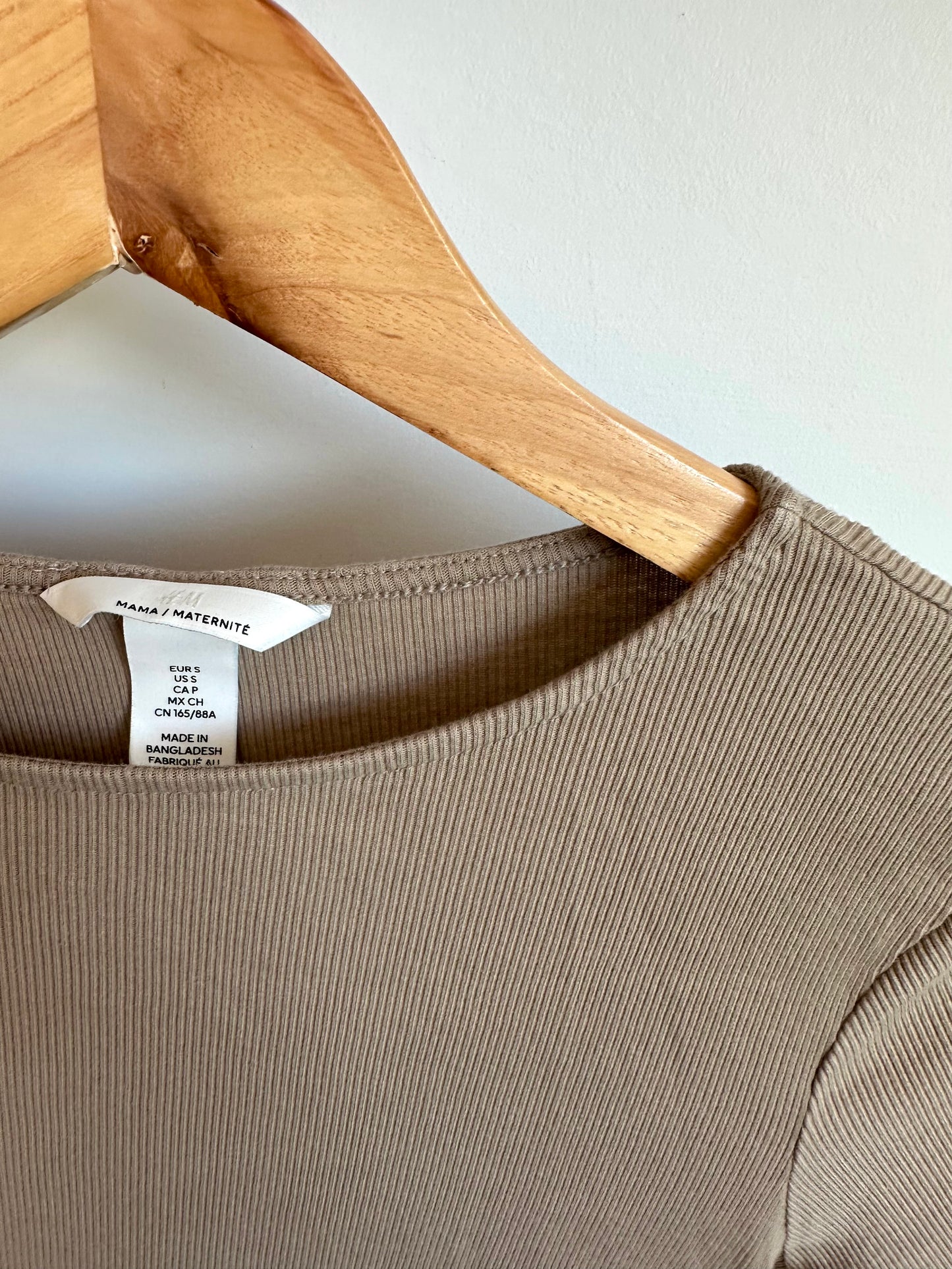 H&M Fawn Ribbed Maternity Long Sleeve / Small