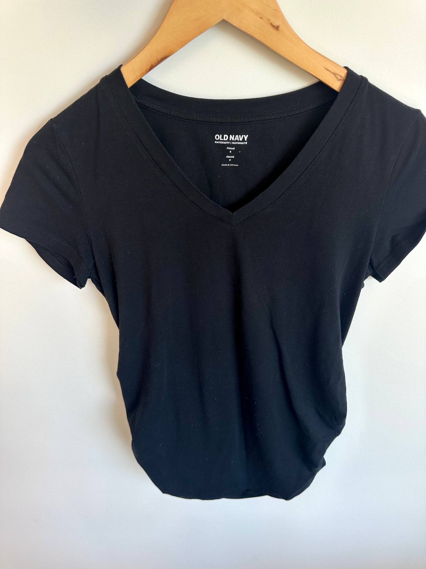 Black Maternity T-shirt / Small