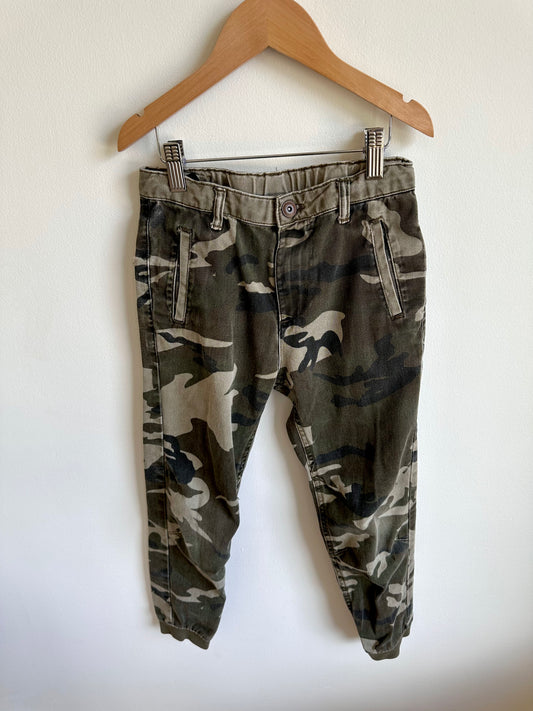 Zara Camo Pants / 9 years
