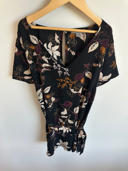 Thyme Dark Floral Top / XS