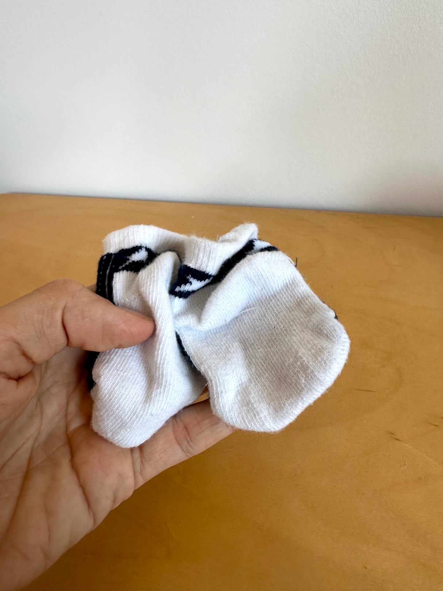 Socks Looking Like Shoes / 0-3m?
