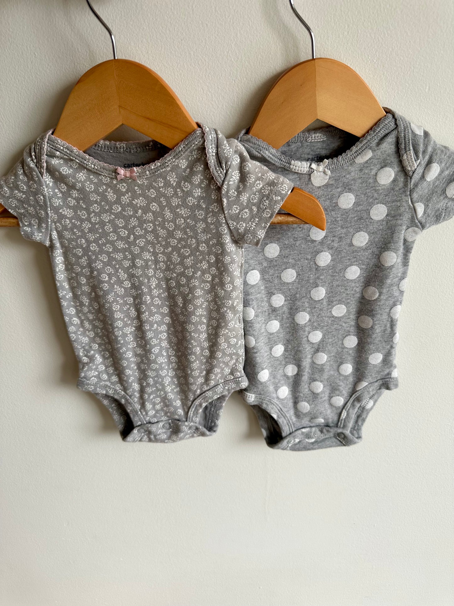 Set of 4 Bow Bodysuits / 3m