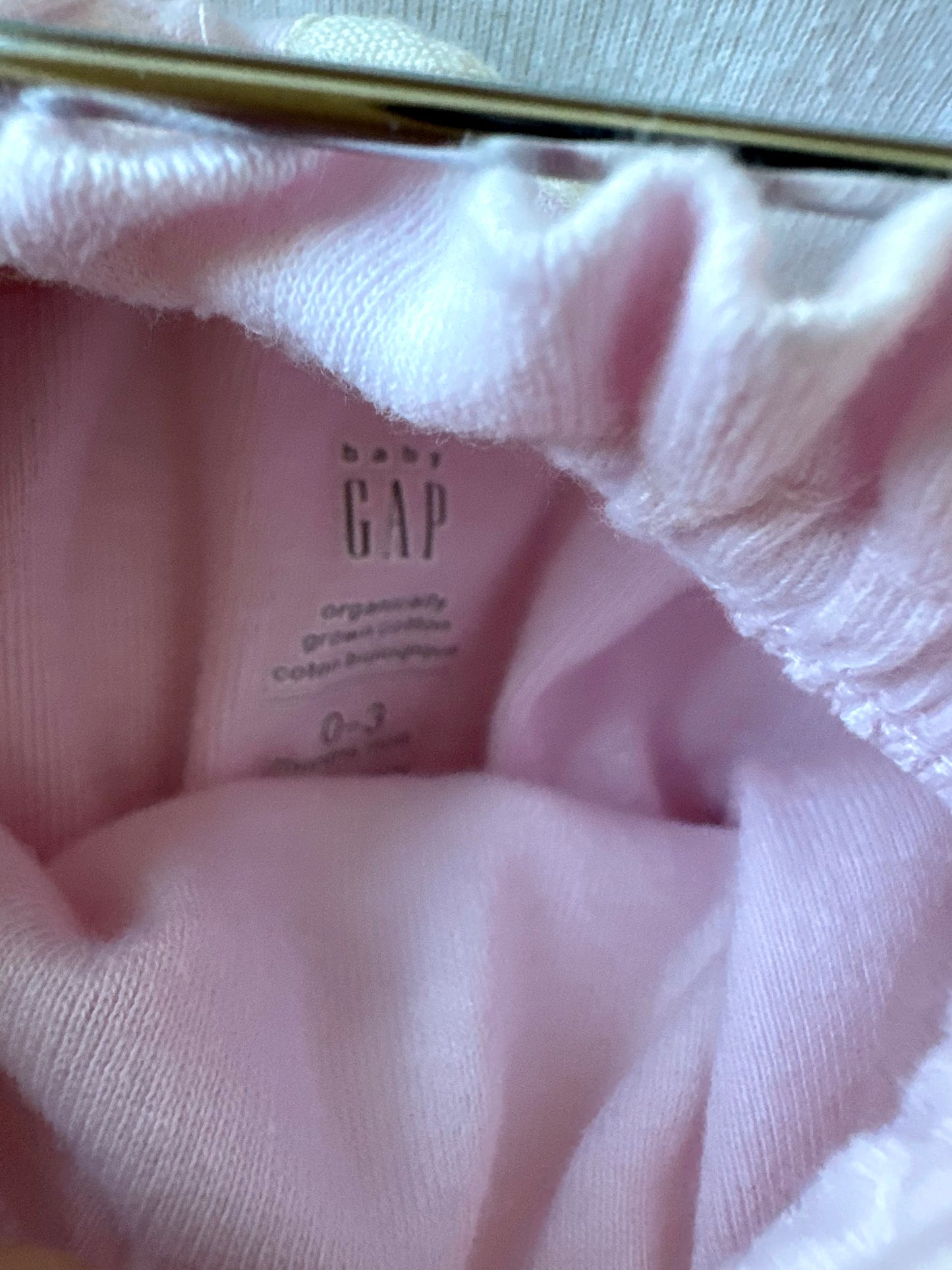 Gap Organic Pink Shorties / 0-3m