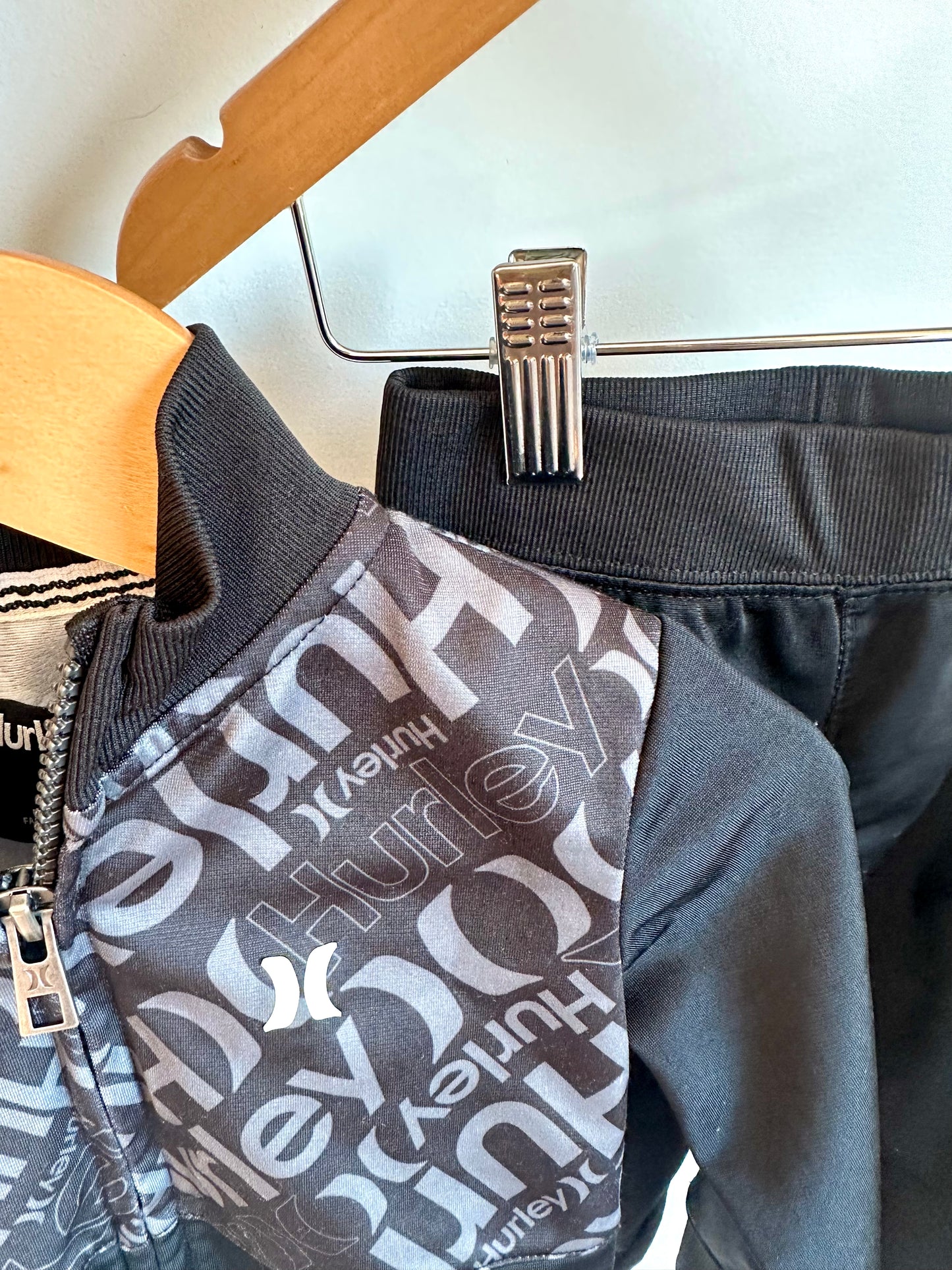 Hurley Black Logo Track Suit Set / 2T