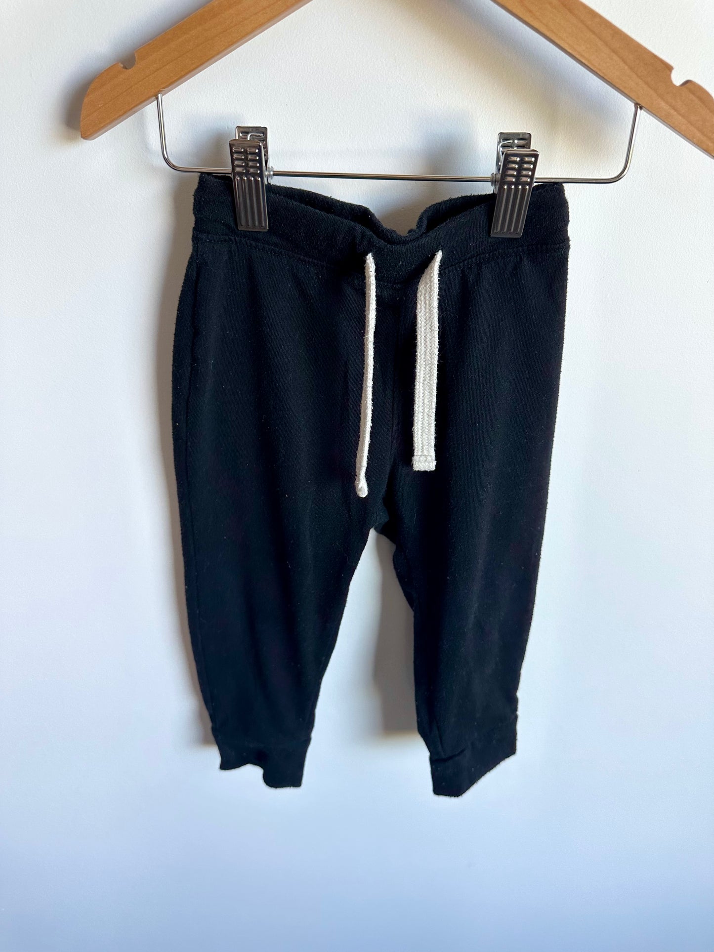 Black Joggers with White Drawstring / 18-24m