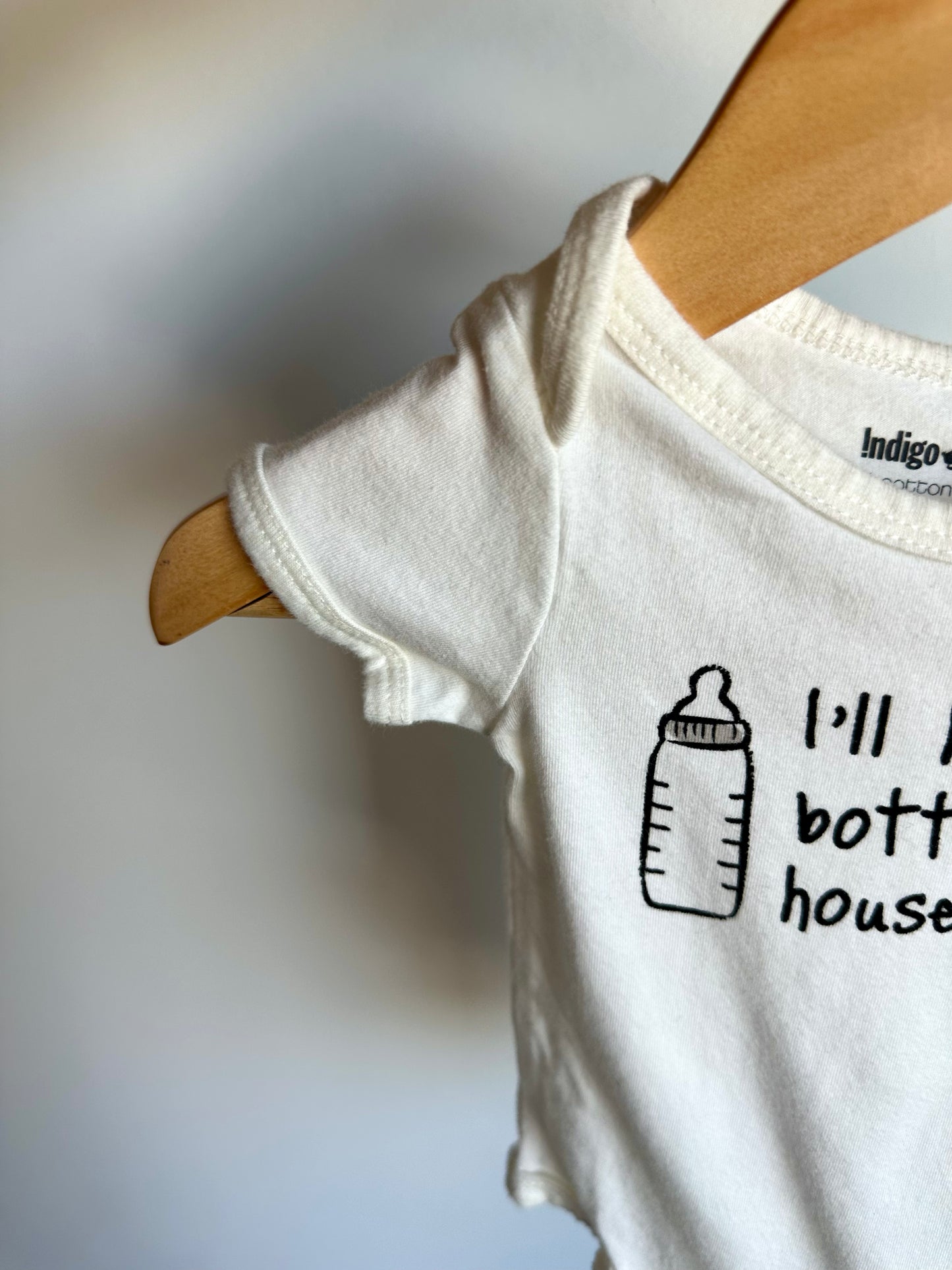 House White Bodysuit / 3-6m