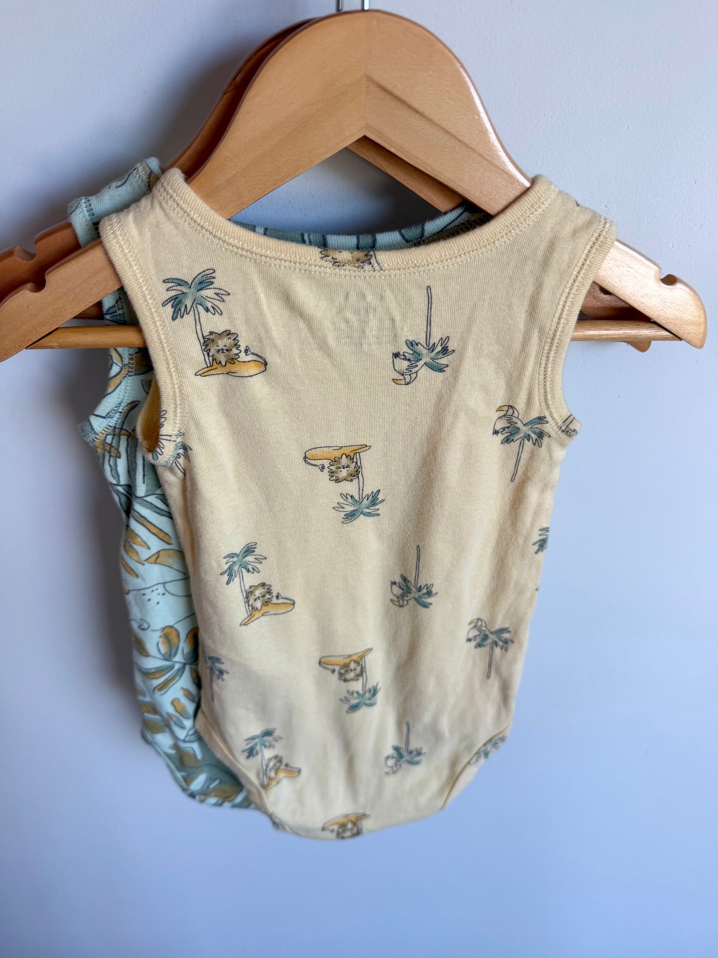 Lion + Toucan Tank Bodysuits (2) / 18m
