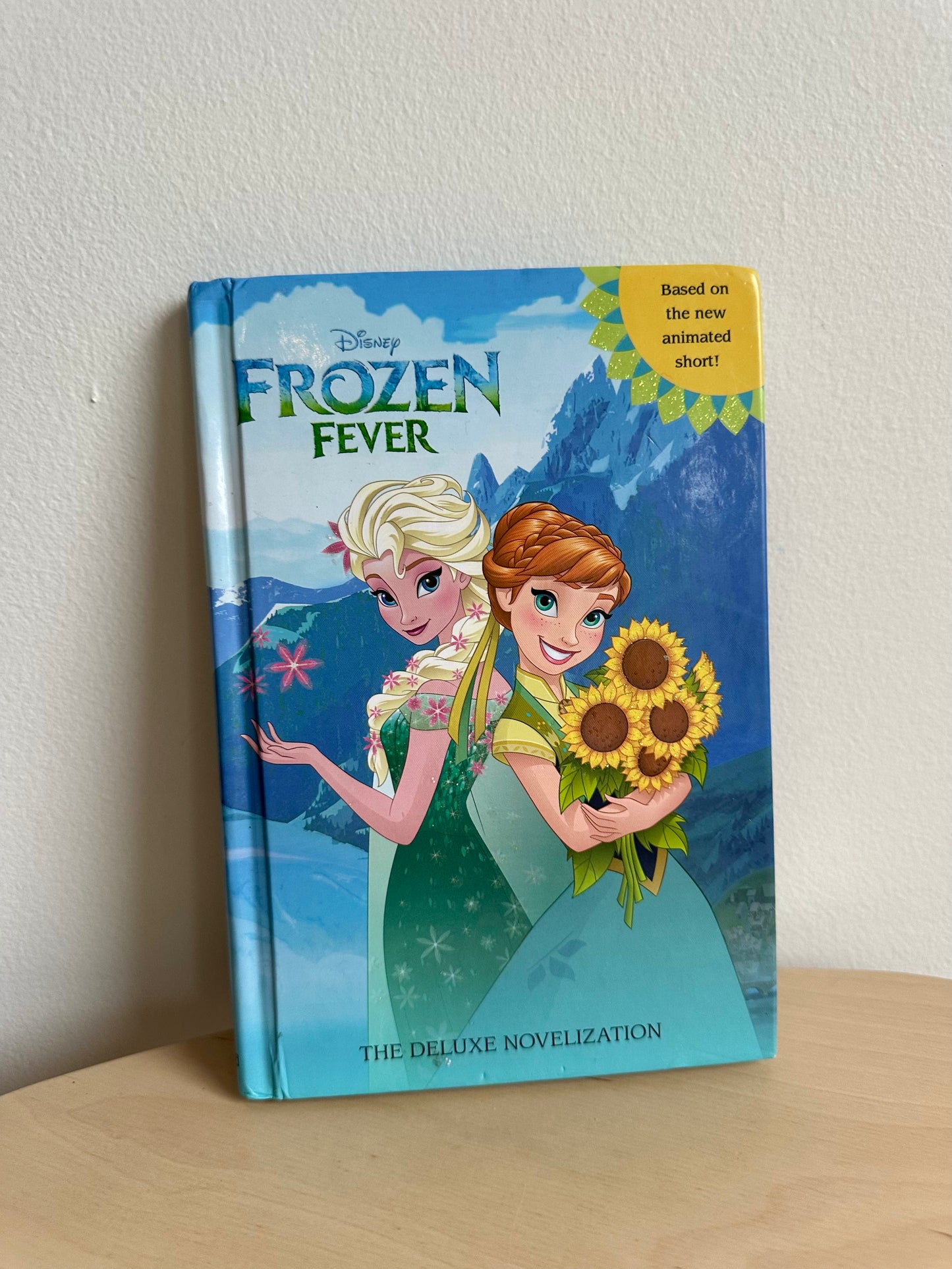 Frozen Fever Junior Novel / 7-12 years