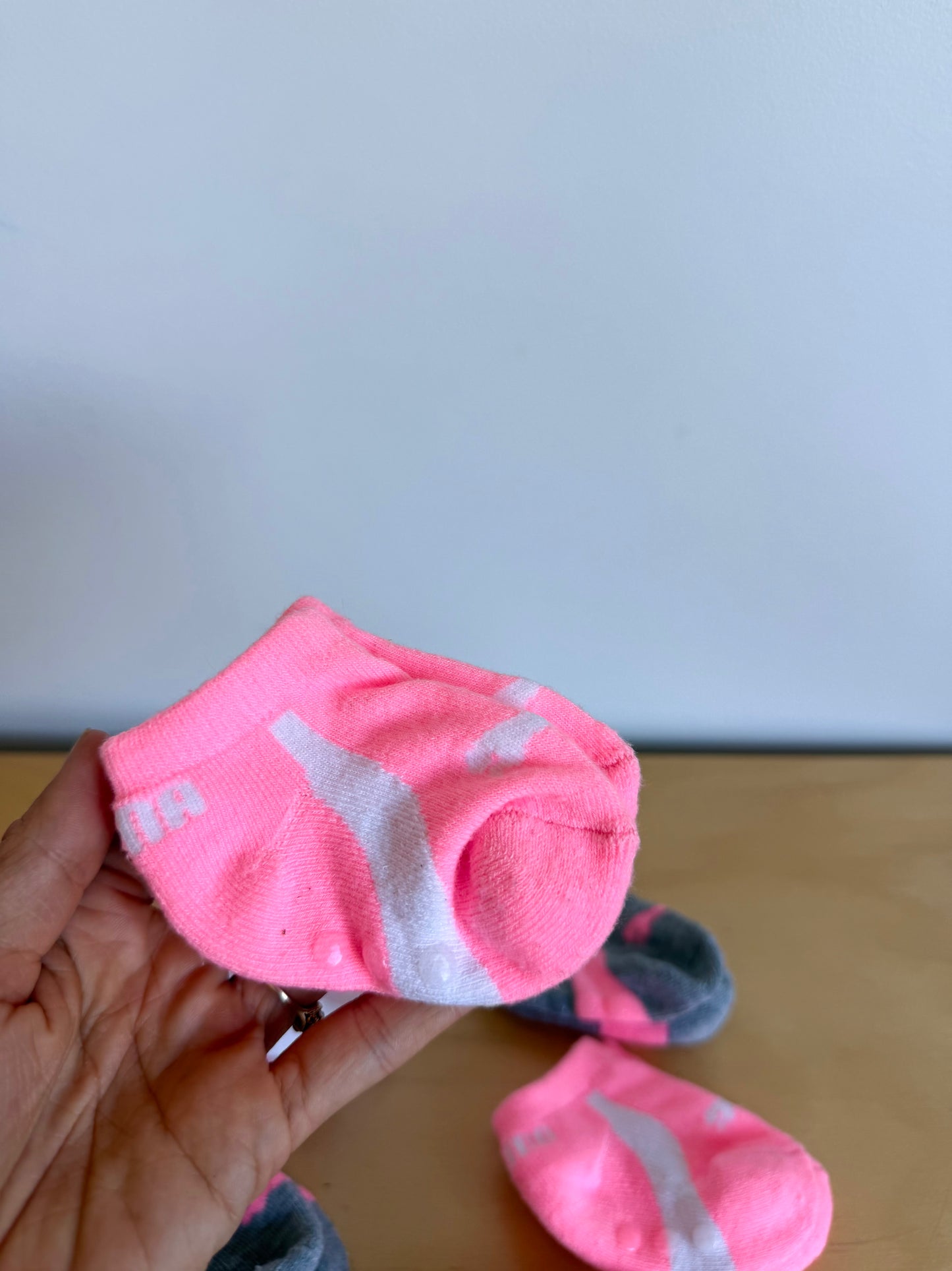 Puma Pink, White, Grey Socks (Set of 6) / 3-6m