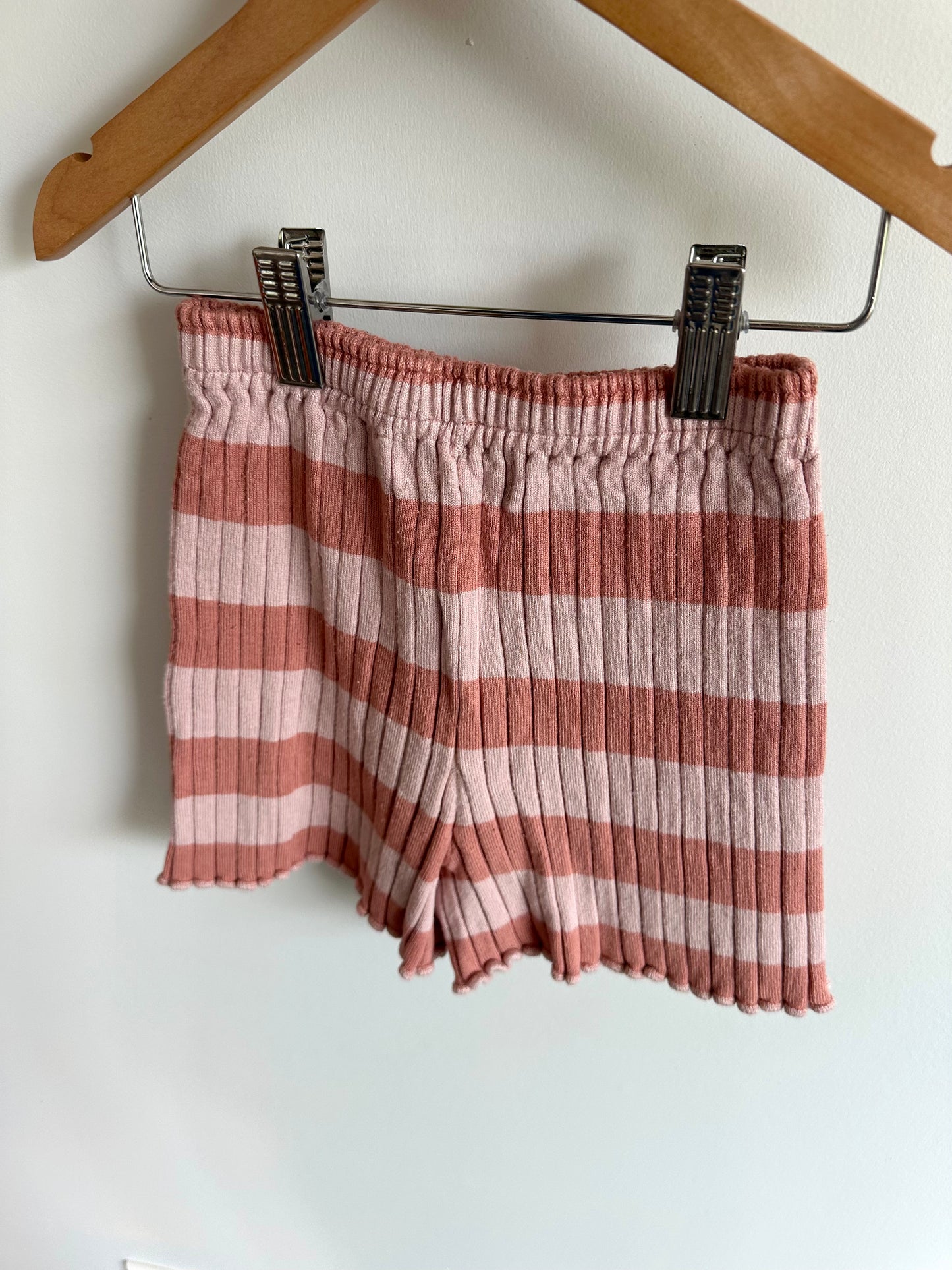 H&M Blush Striped Shorts / 6-8 years