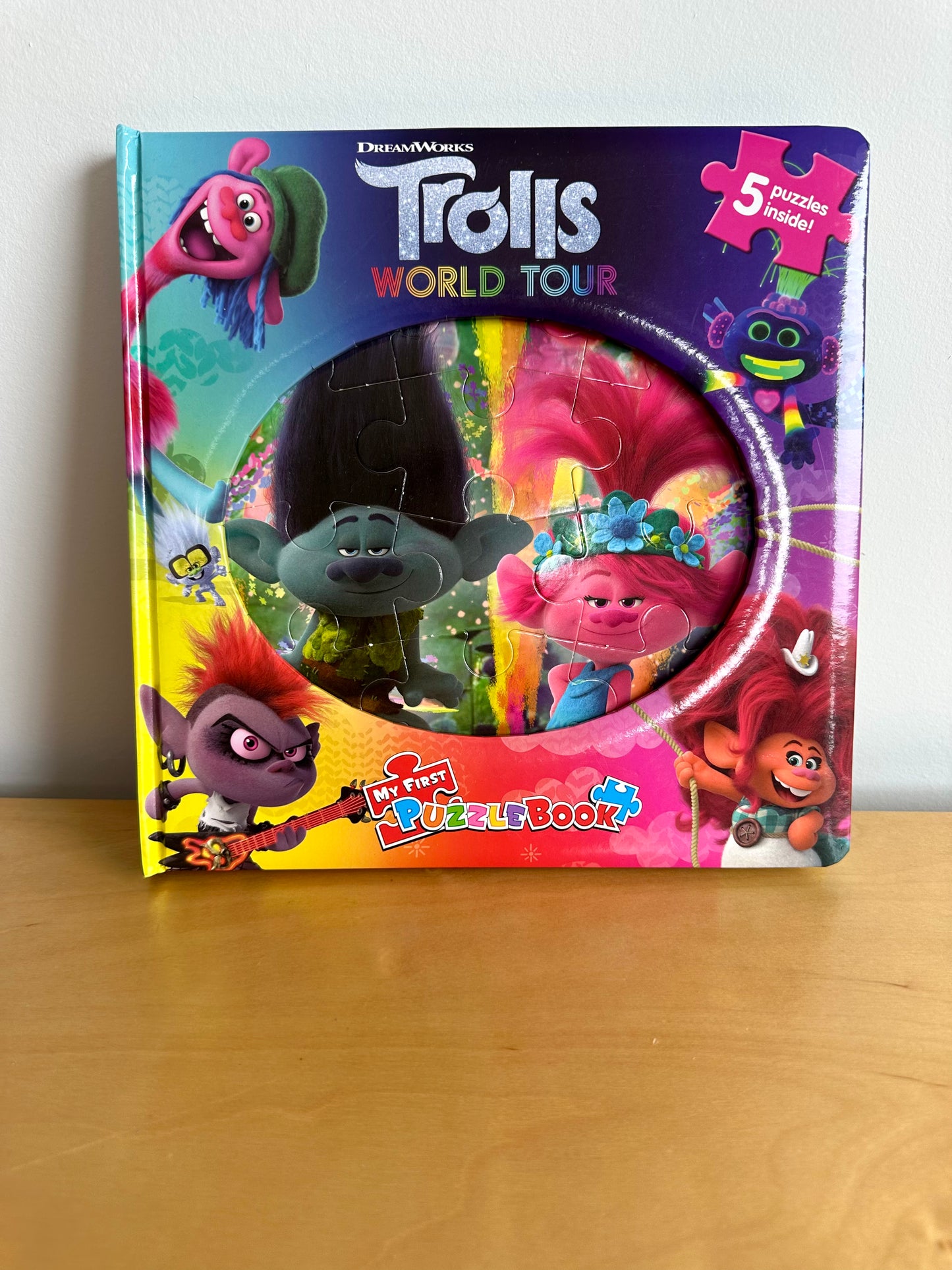 Trolls World Tour Puzzle Board Book