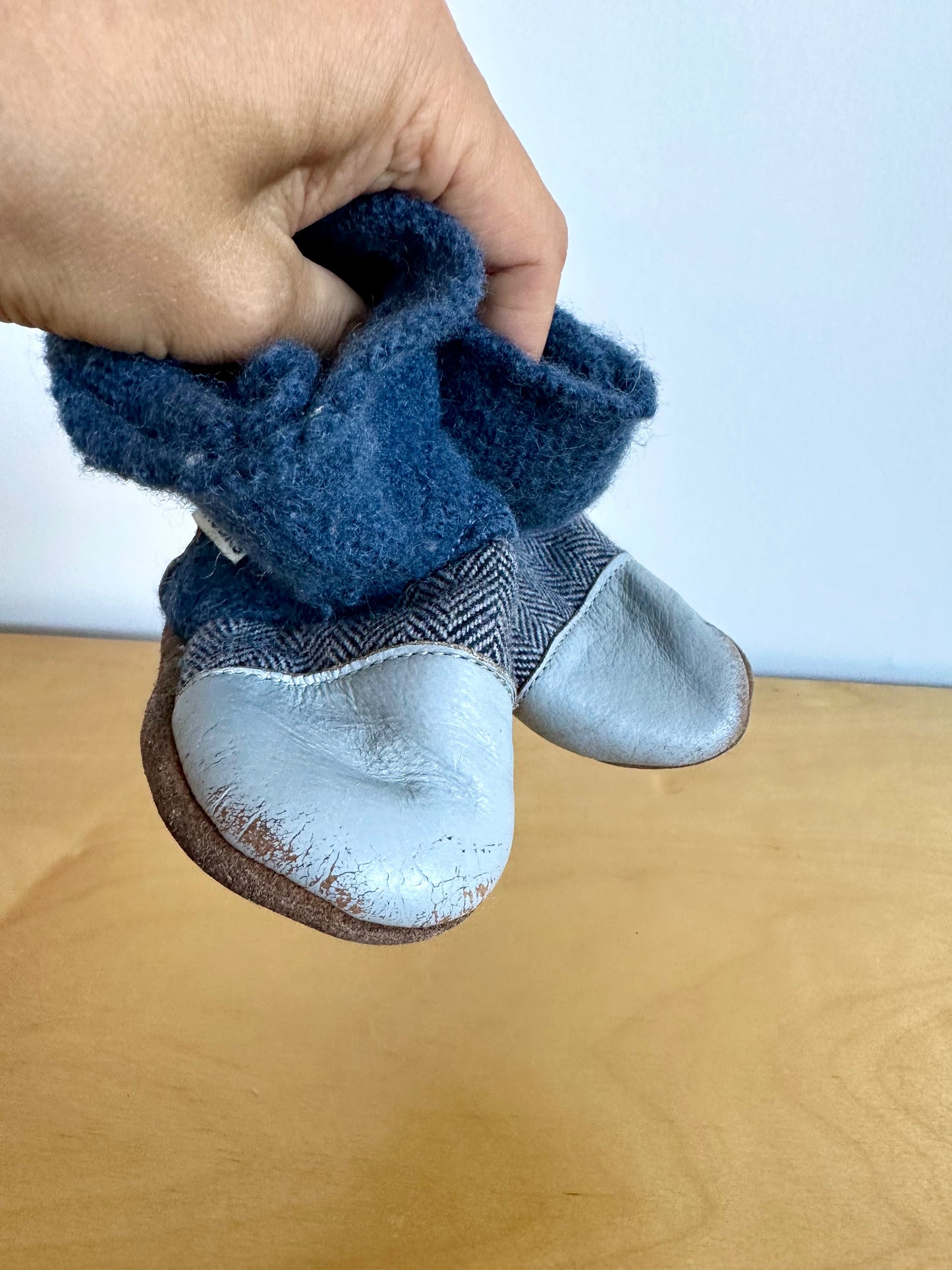 Nooks Blue Booties (PLAY) / Size 4 Toddler?