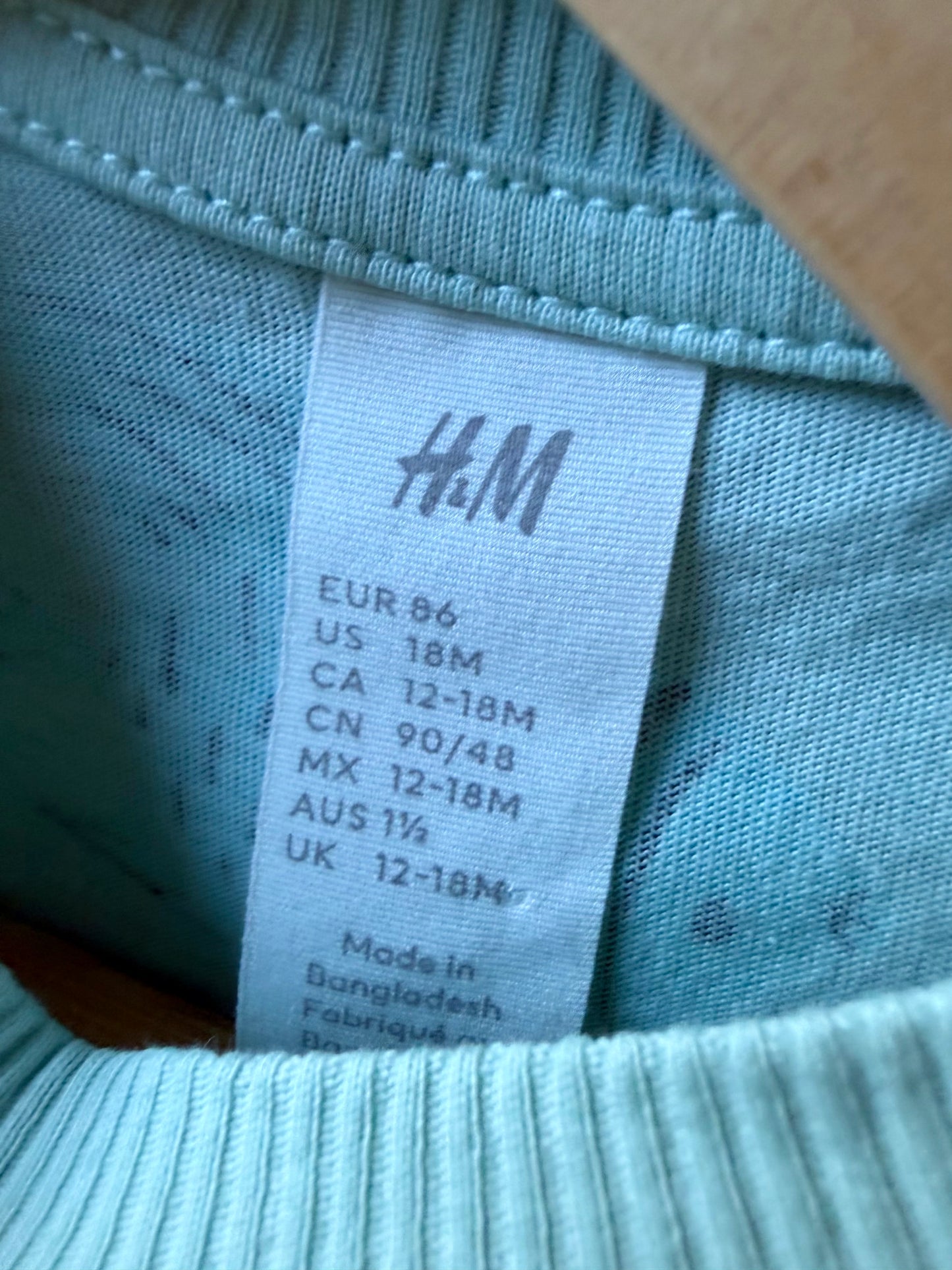H&M Teal Fish T-shirt / 12-18m