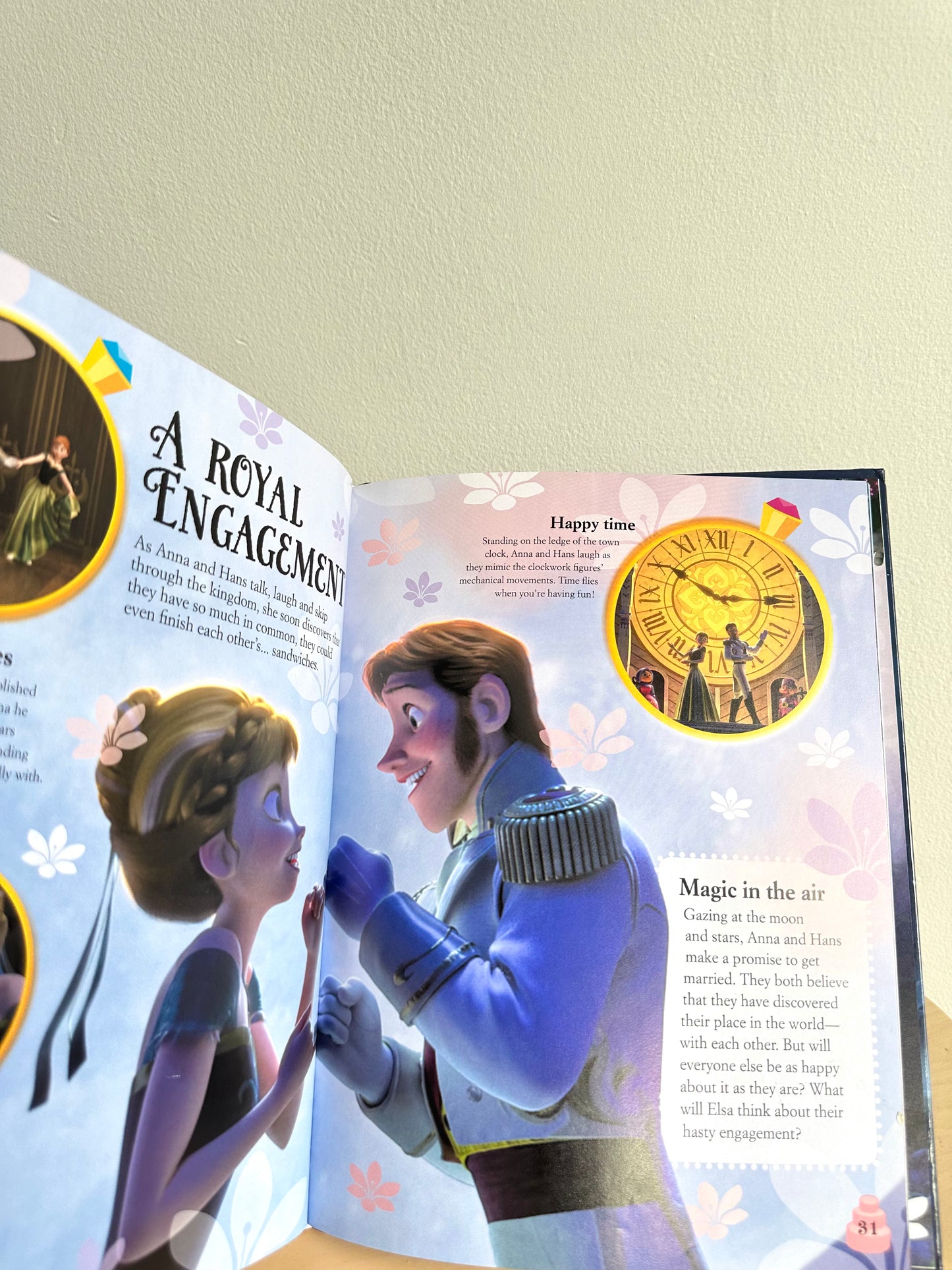 Frozen The Essential Guide Book / 5-9 years (No Shipping)