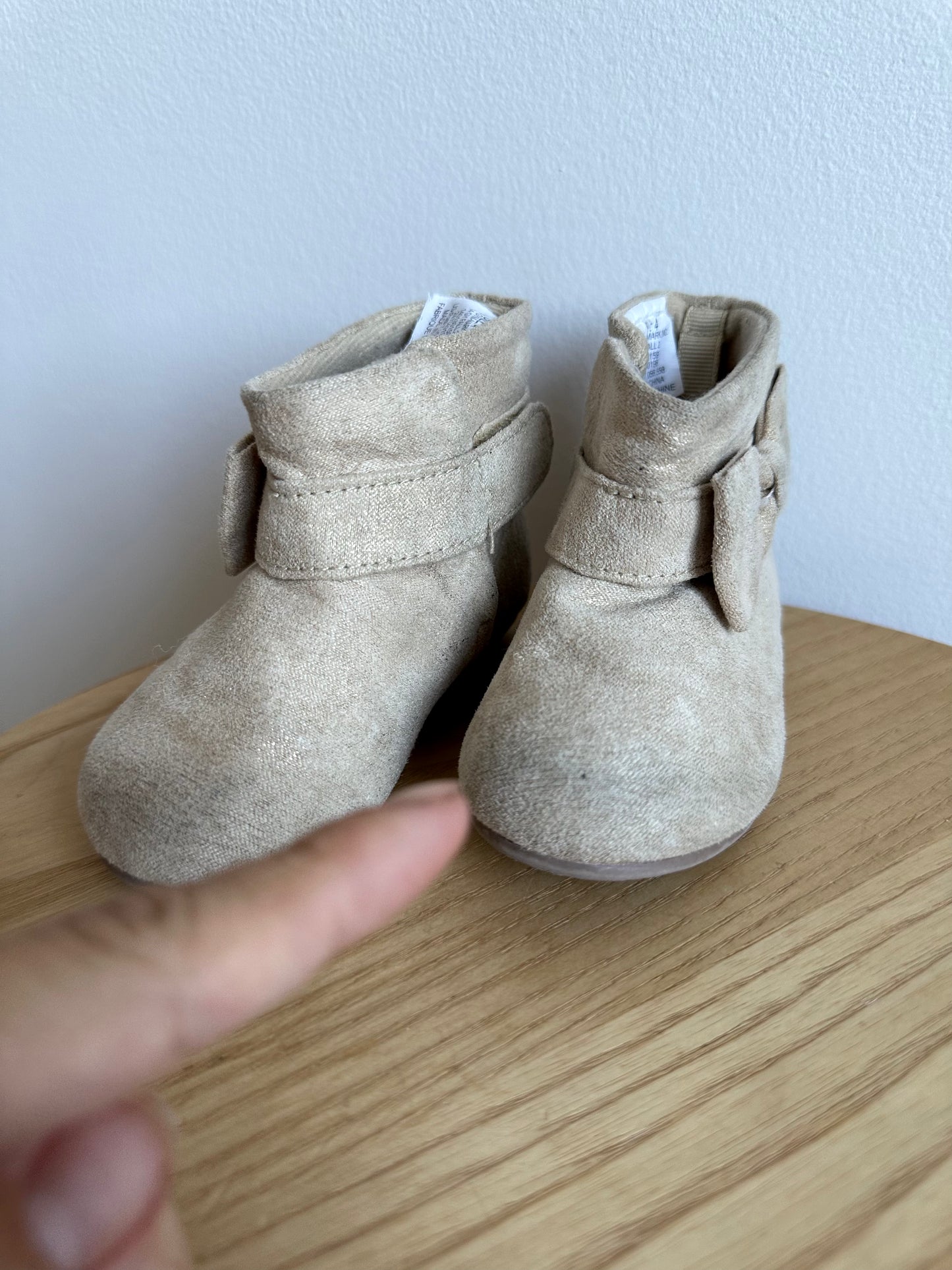 Tan Mini Boots / Size 4 Toddler (No Shipping)