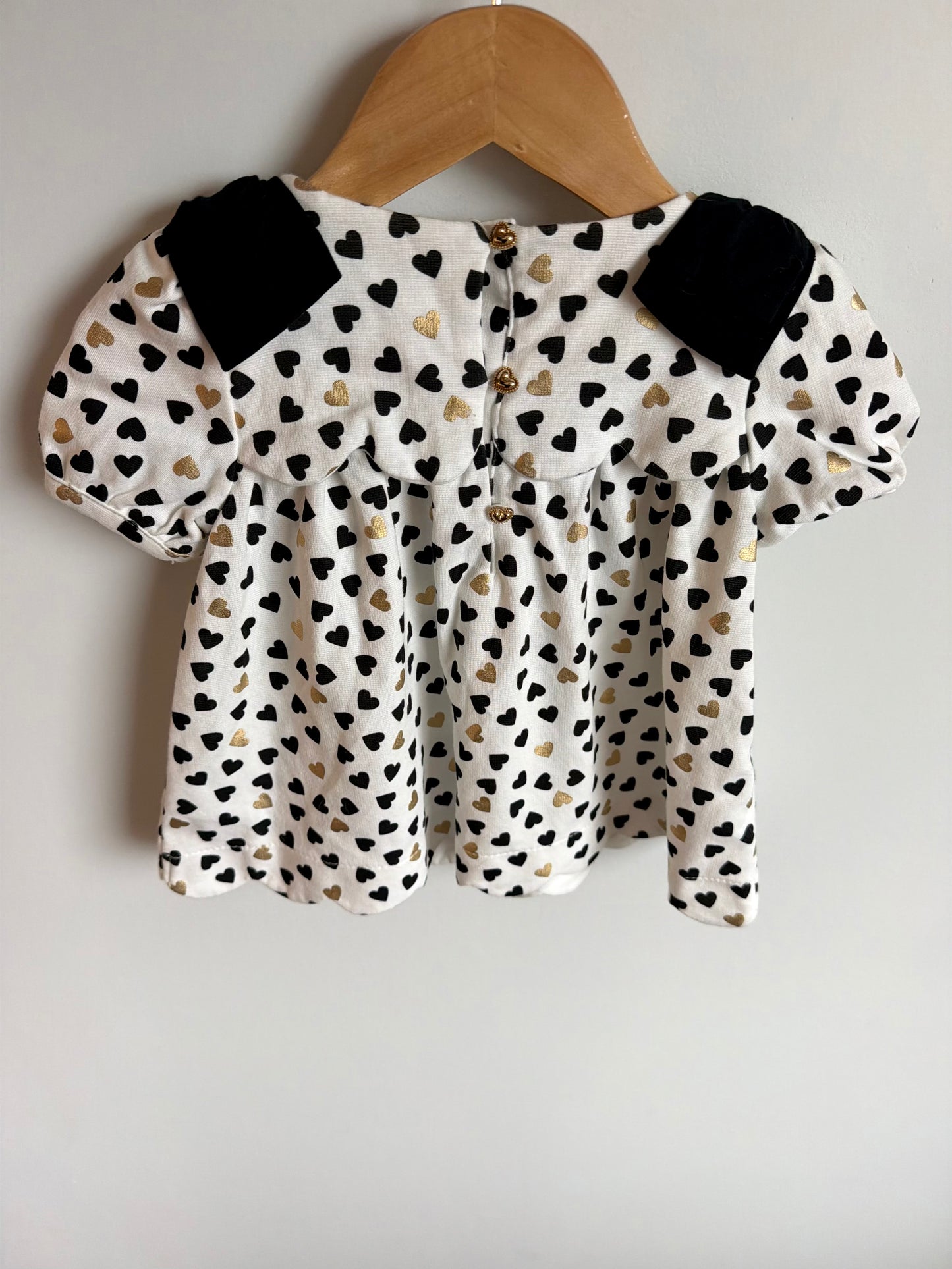 Black + Gold Hearts Top / 18m