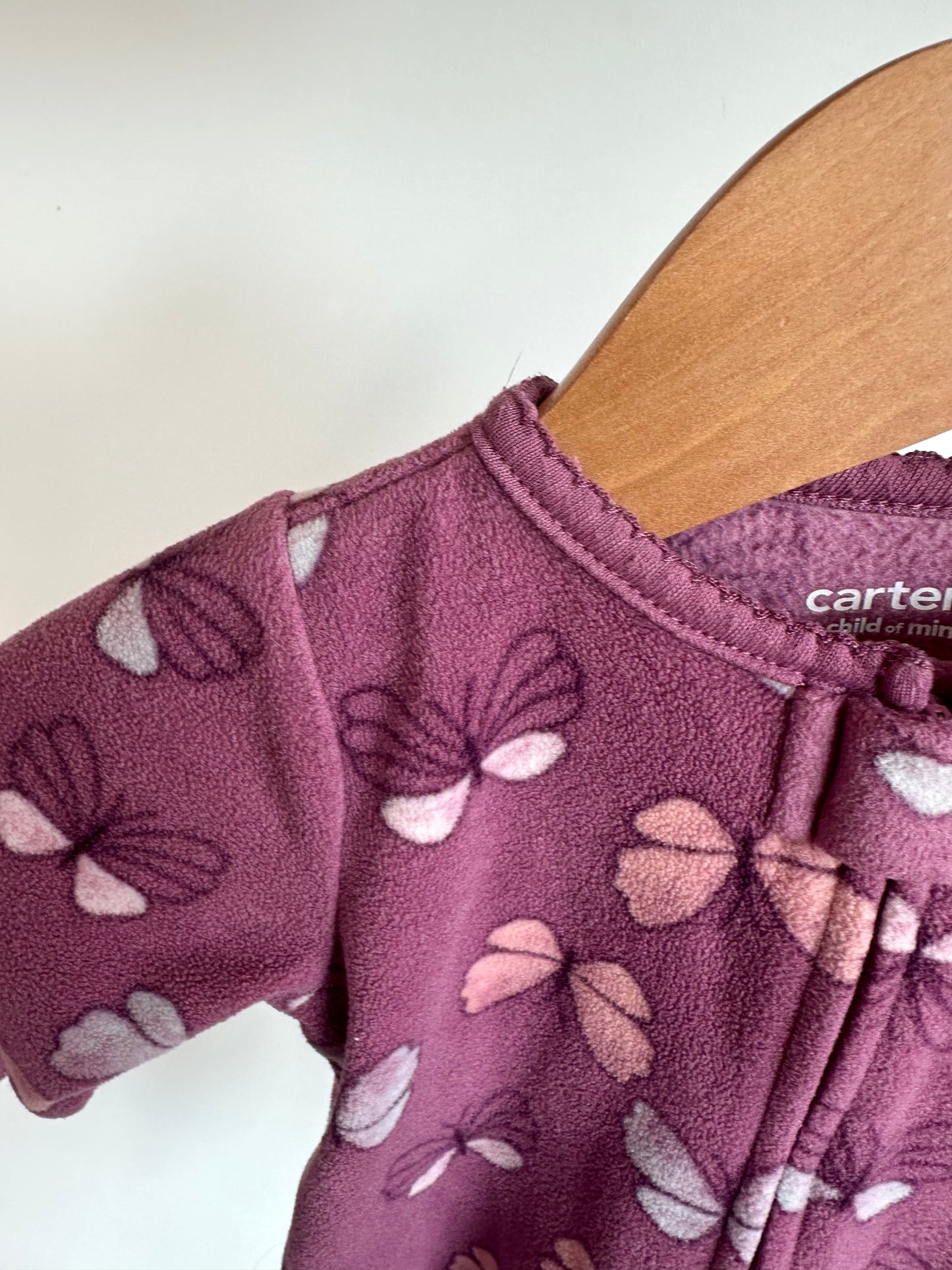 Fleece Plum Butterfly Sleeper / 3-6m