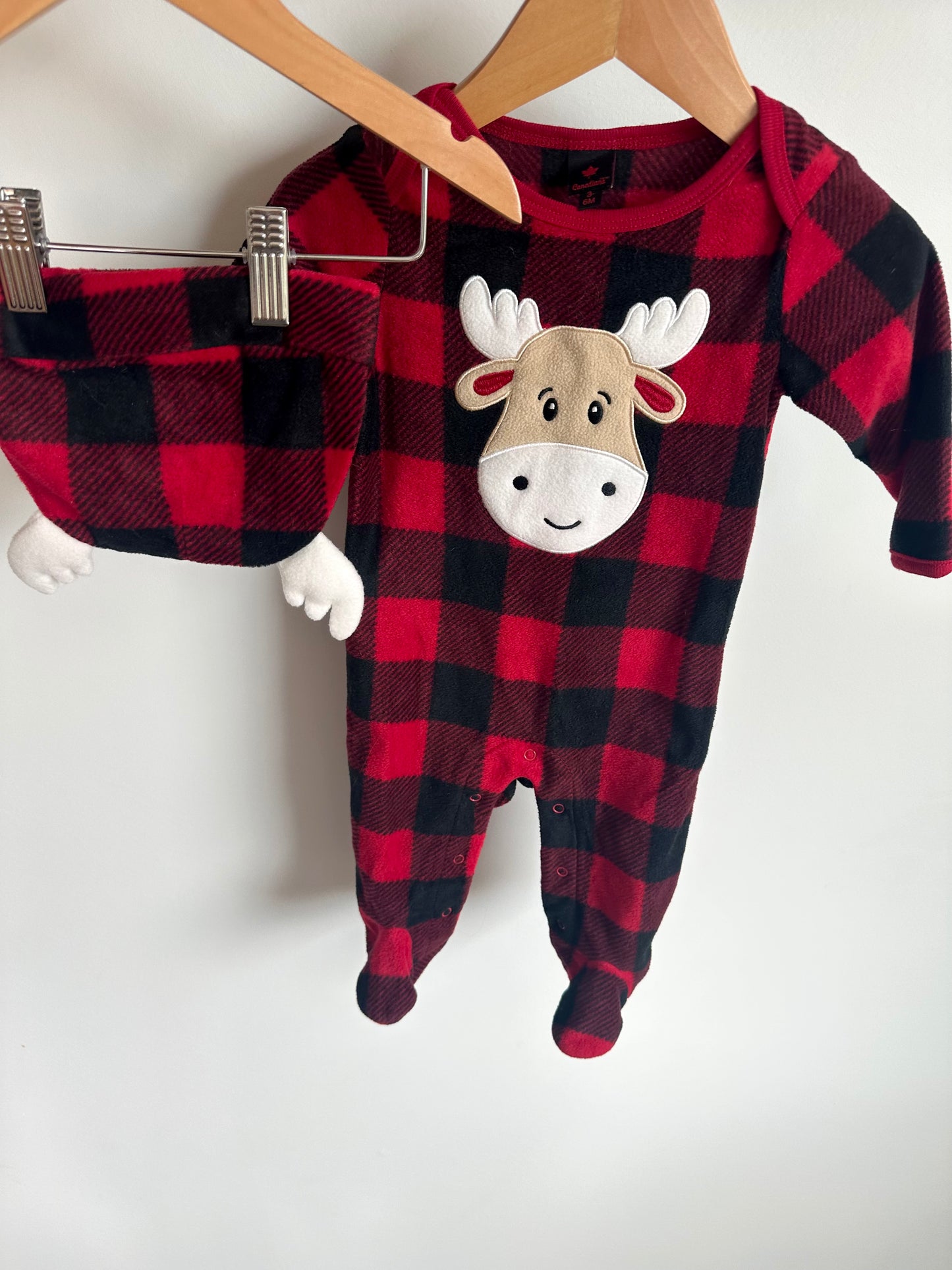 Fleece Buffalo Plaid Moose Sleeper + Toque Set / 3-6m