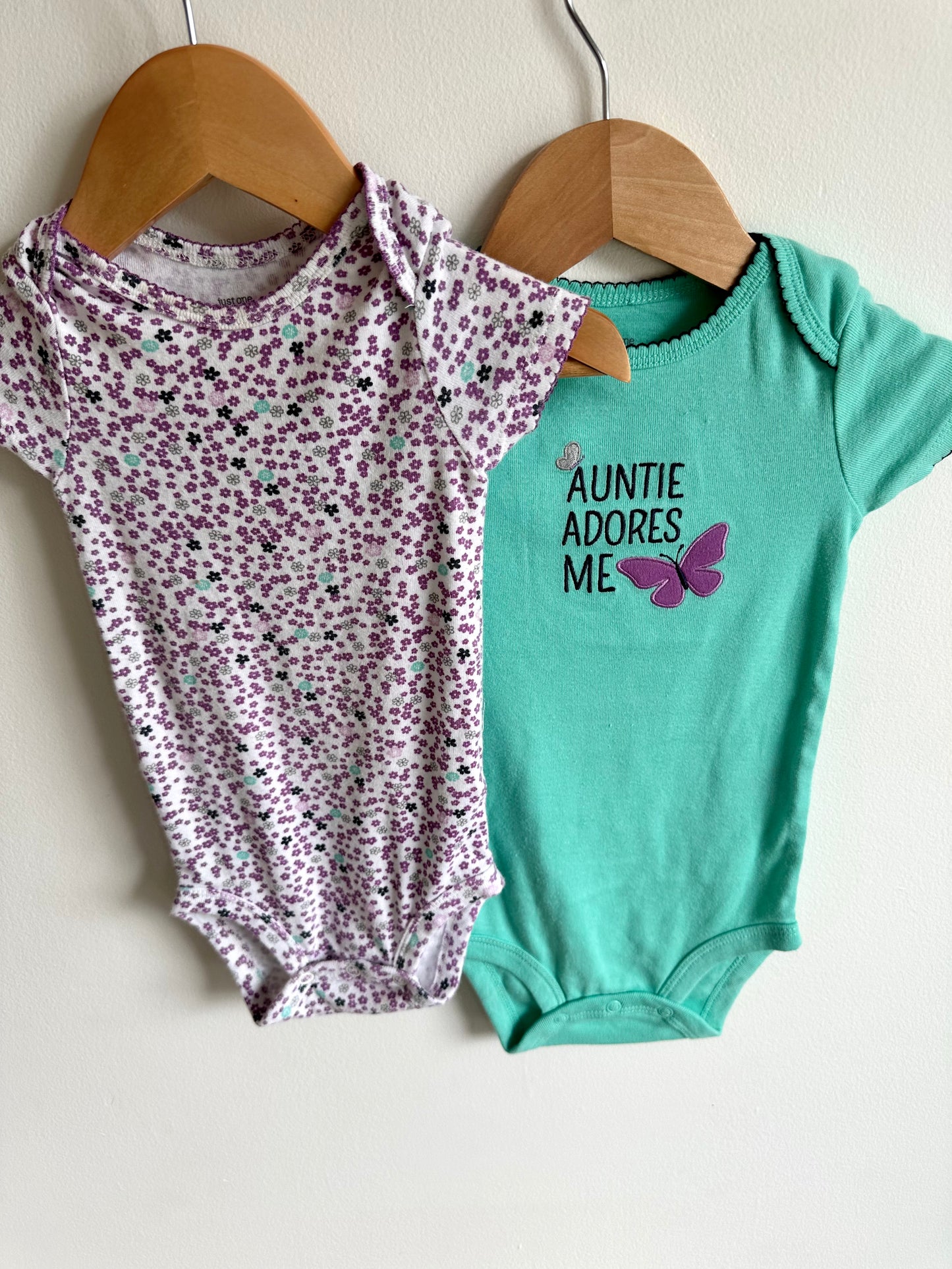 2 Bodysuit Set - Aunty + Purple Floral / 12m
