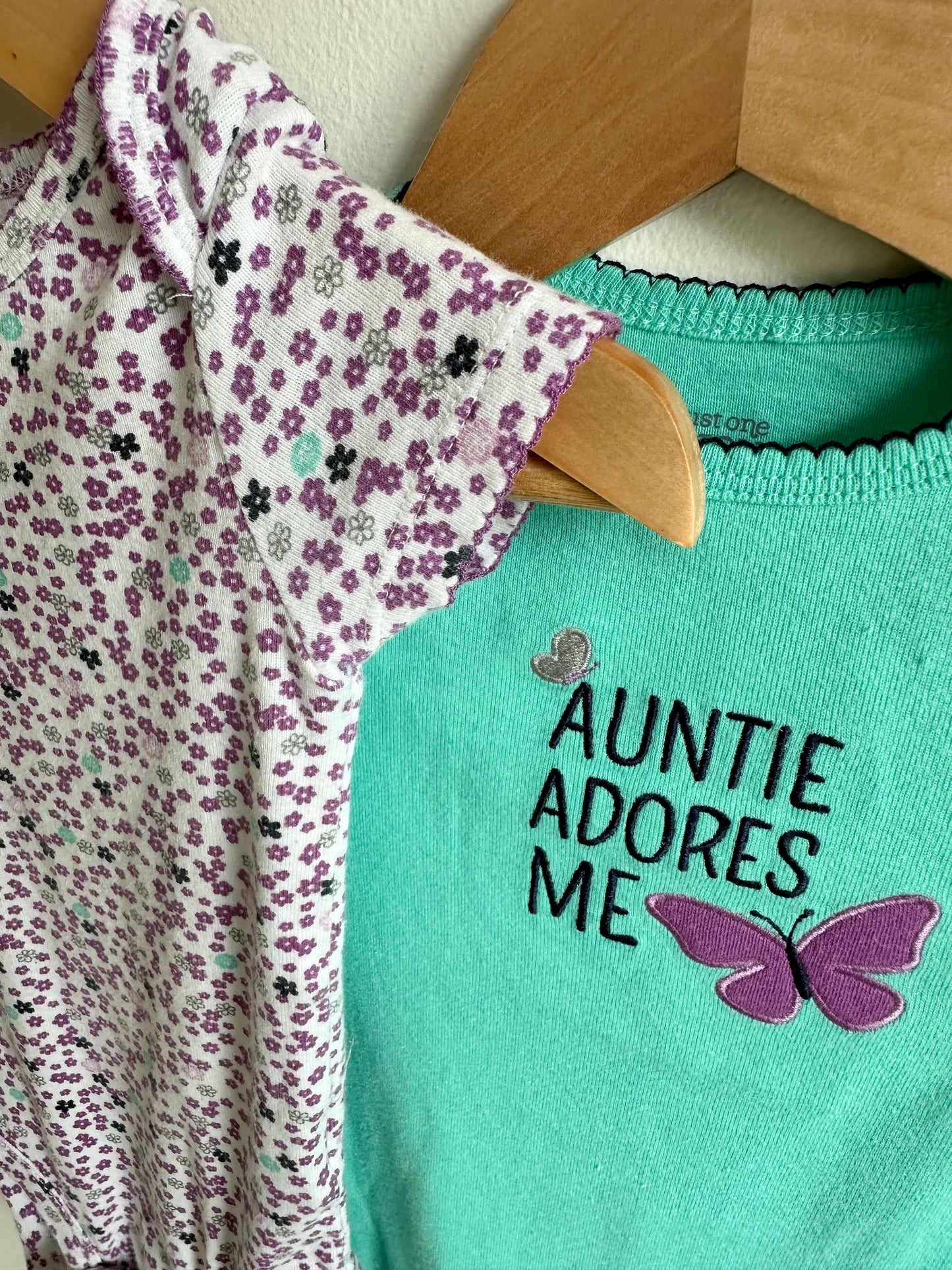 2 Bodysuit Set - Aunty + Purple Floral / 12m