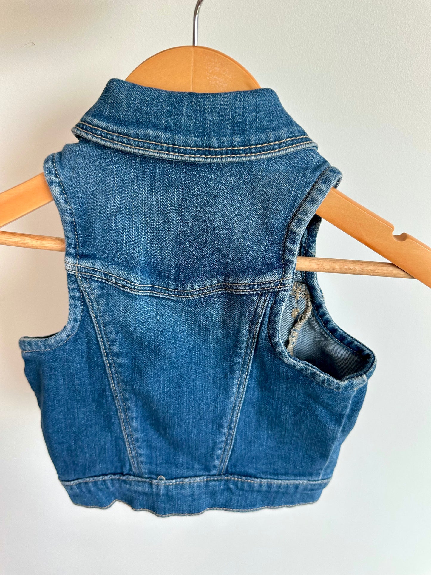 Gap Denim Vest / XS (4T)