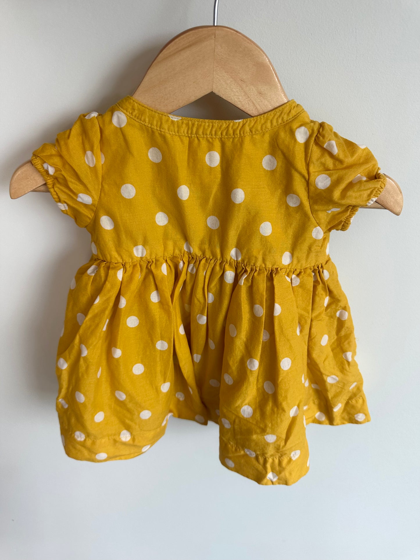 Gap Yellow Polka Dot Dress / 3-6m
