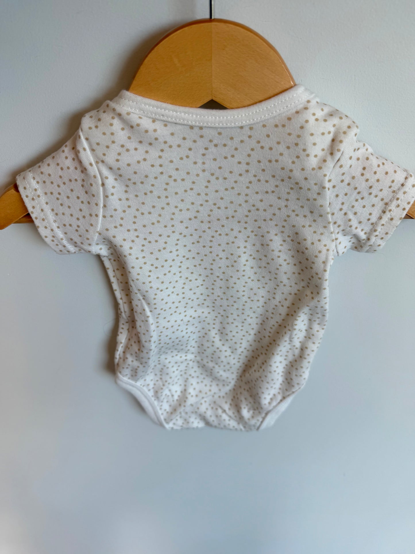Dotted White Bodysuit / 6m