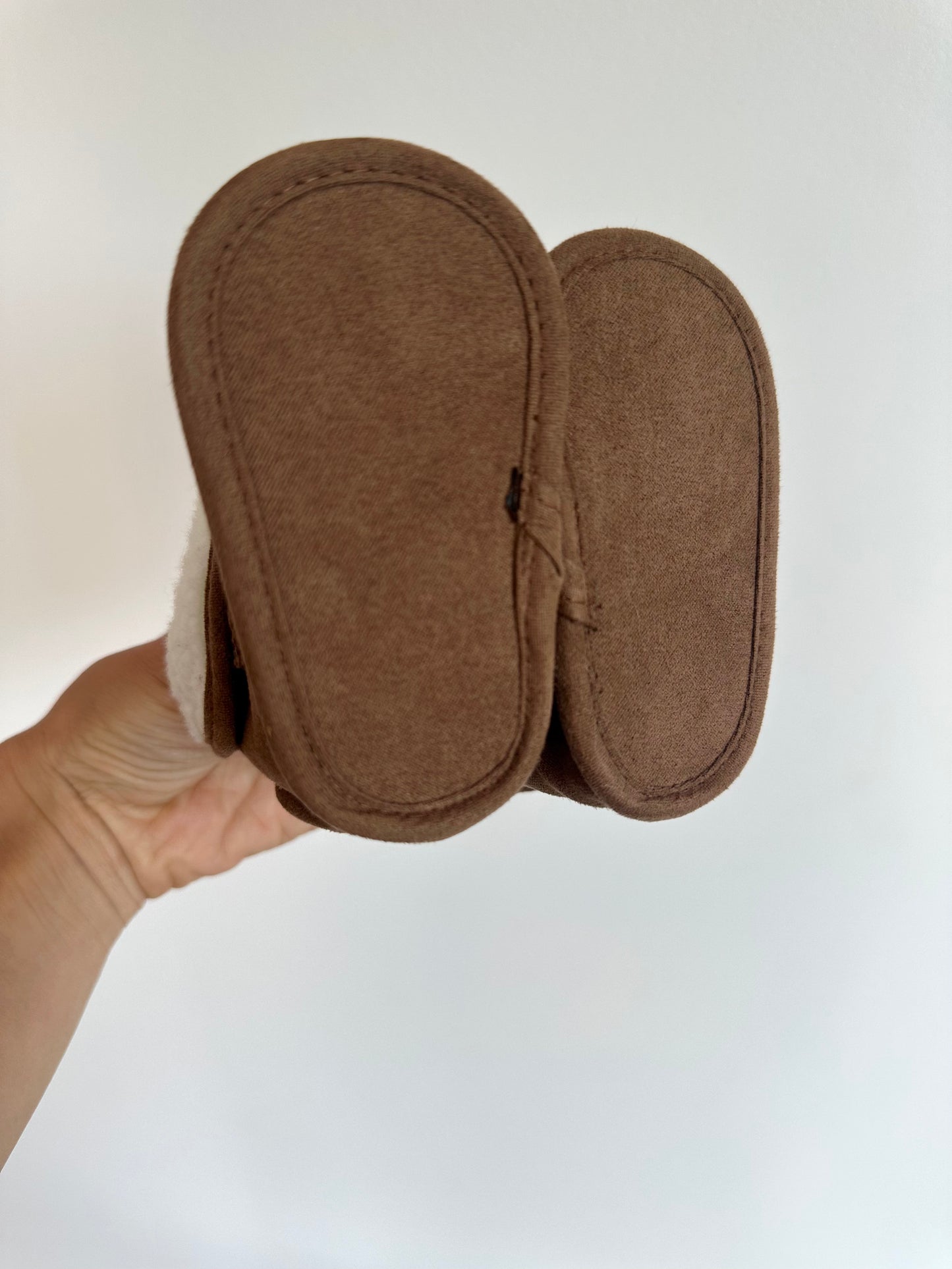 Brown + White Sherpa Boots / Size 1 (0-3m)