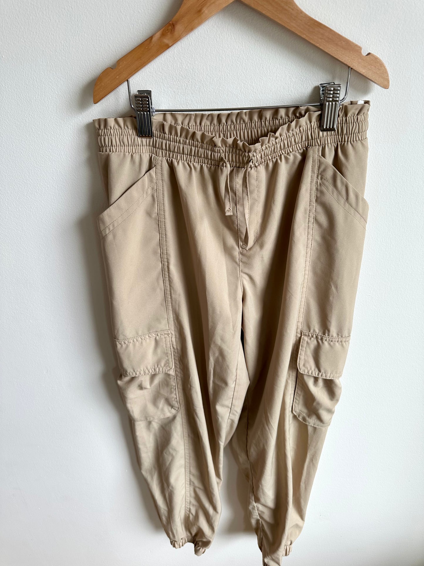Stretch Quick Dry Tan Pants / 10-12 years
