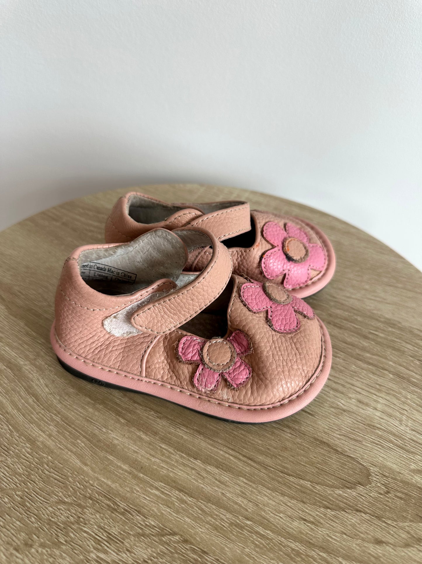 Pink Floral Leather Squeeks Shoe / Size 3 Toddler