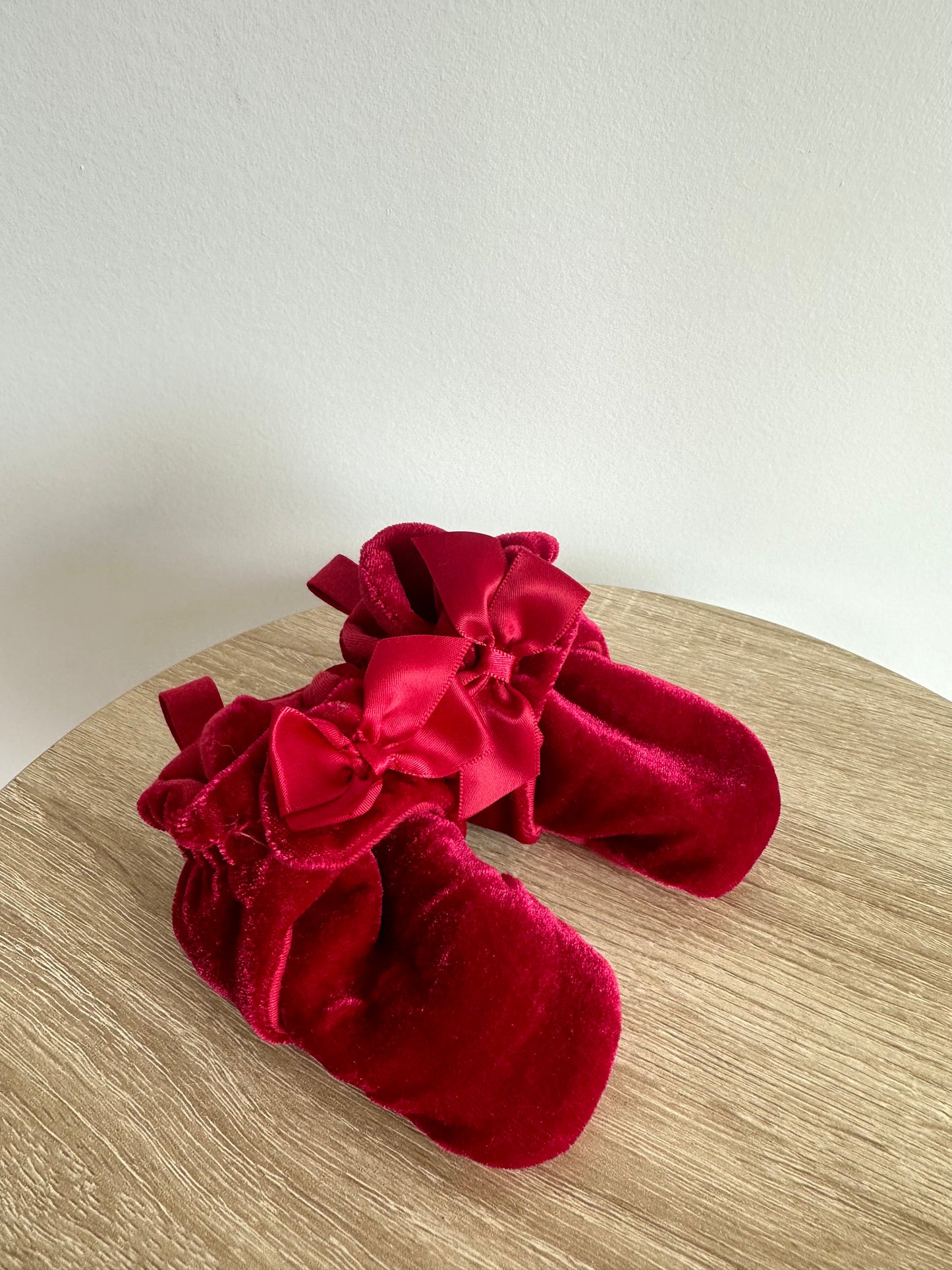 Robeez Red Velour Boots / 3-6m