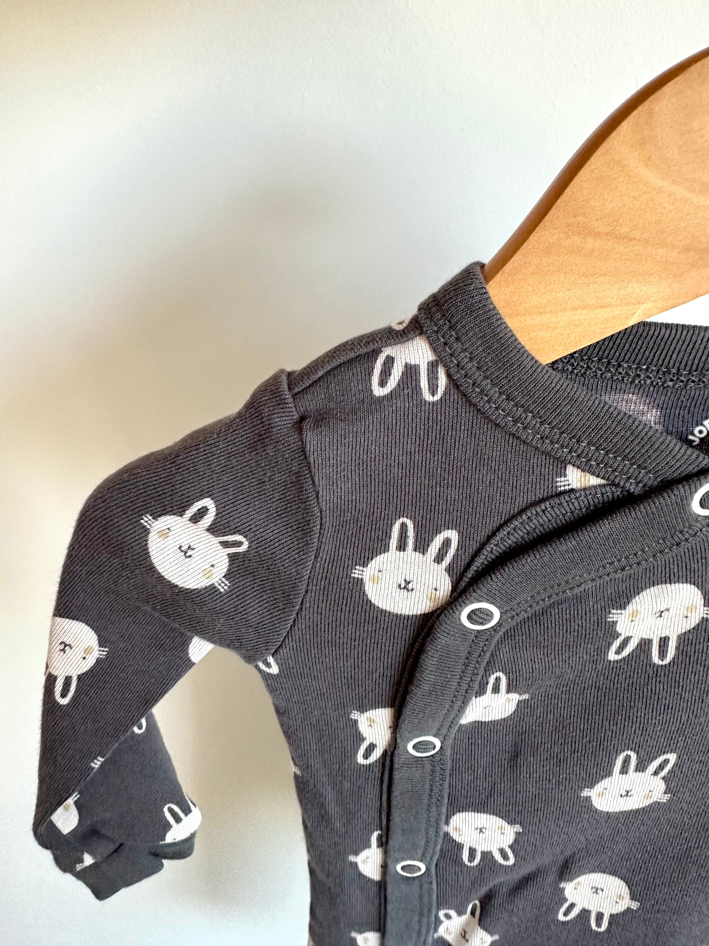 Grey Bunny Snap Sleeper / 6-9m
