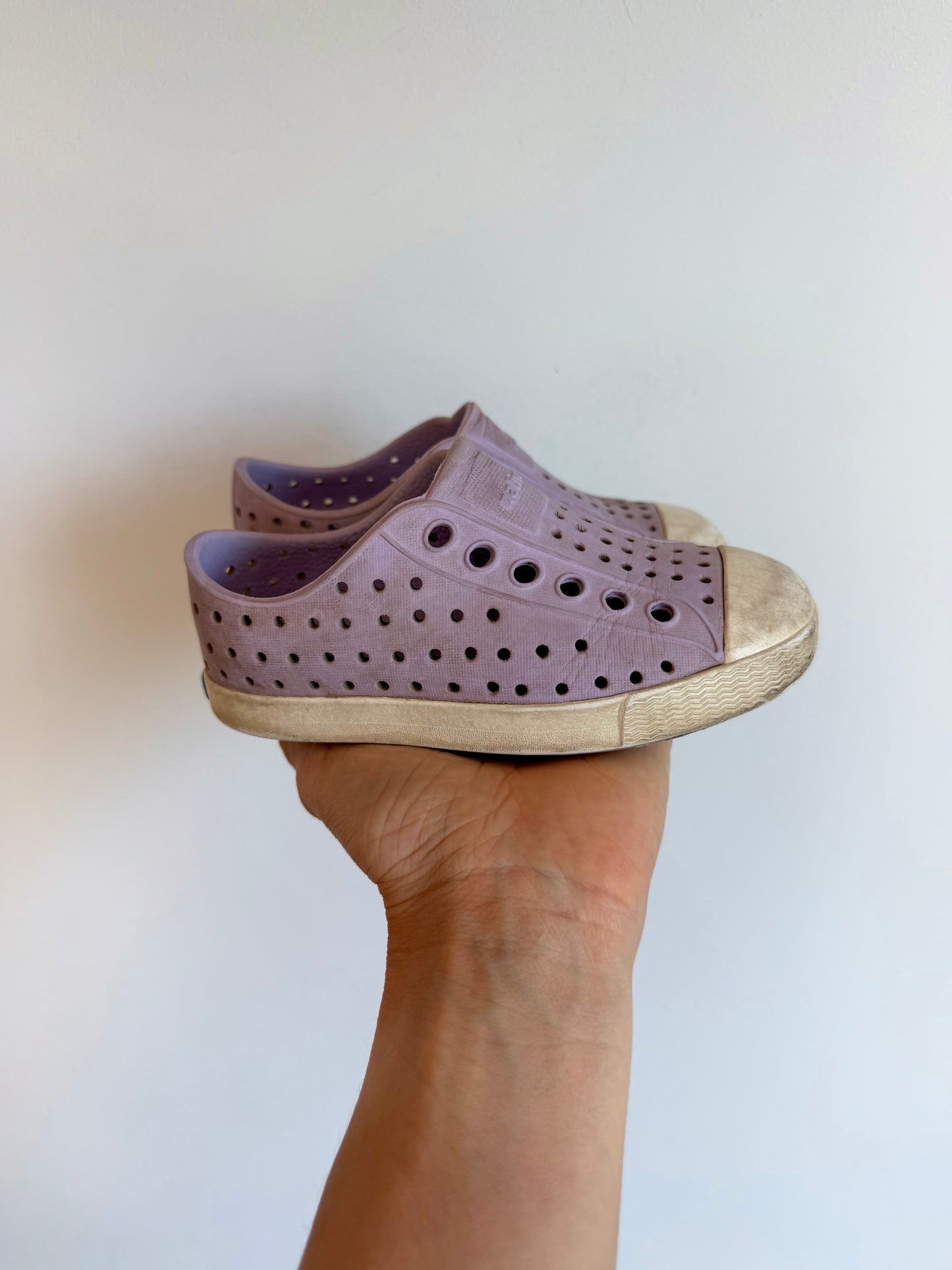 Native Purple Slide On Shoes (PLAY)/ Size 7 toddler