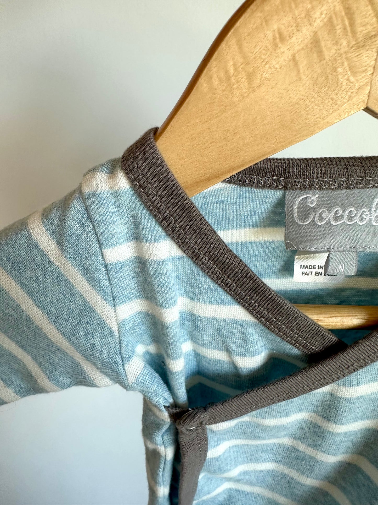 Newborn Blue Stripe Side Snap Bodysuit / 0m